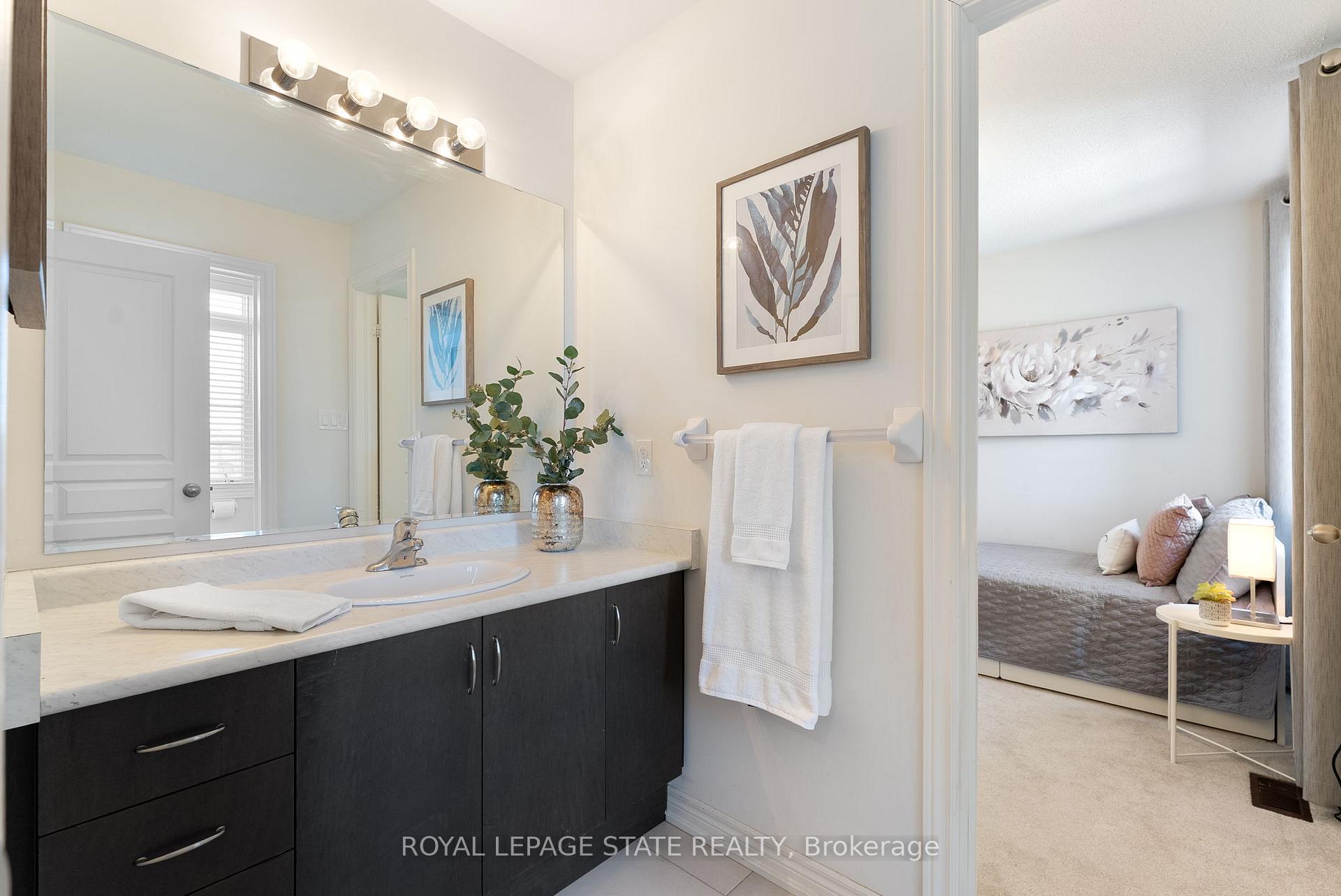 Photo 25 of 233 Skinner Road, Hamilton, Waterdown — HOMEH