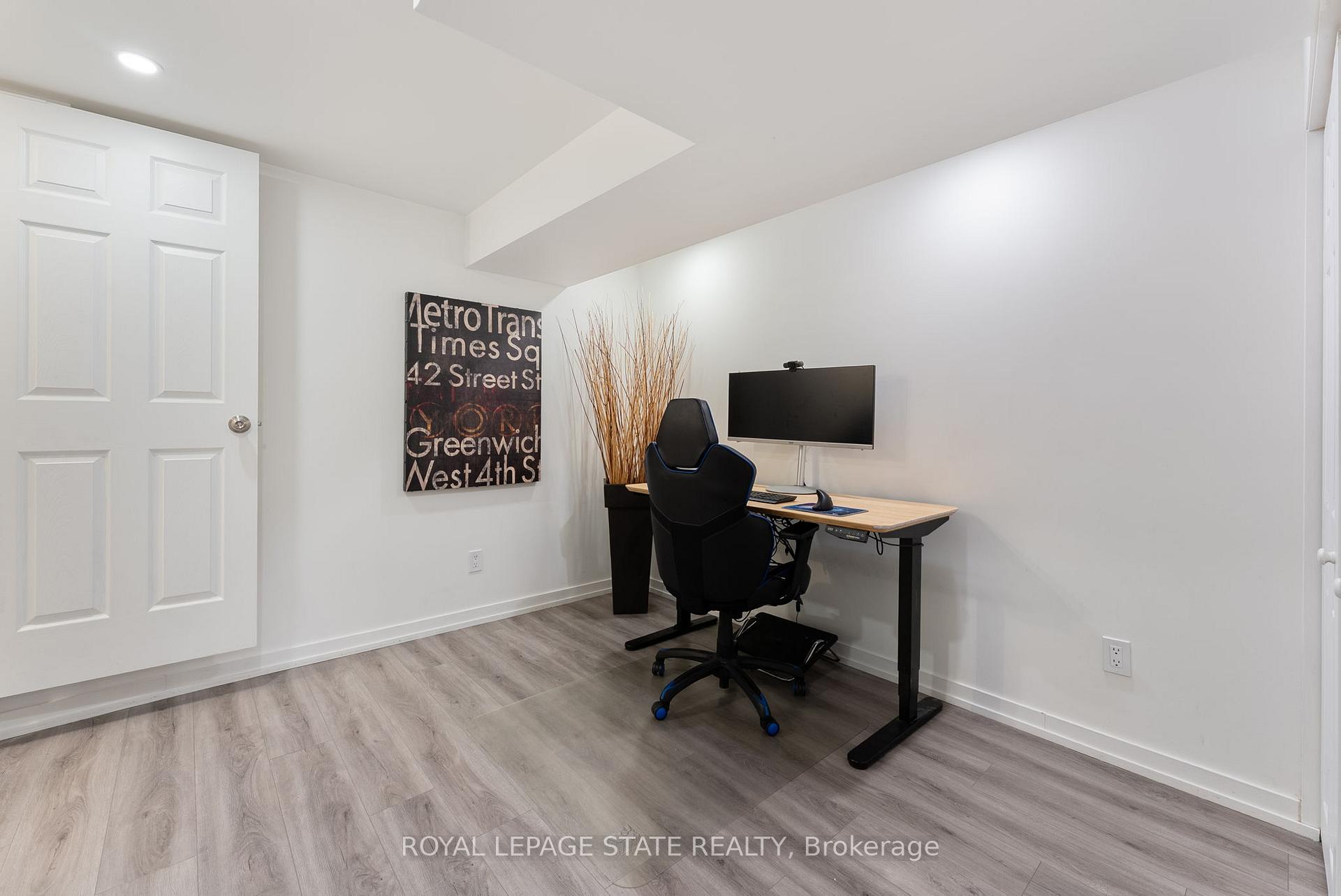 Photo 28 of 233 Skinner Road, Hamilton, Waterdown — HOMEH
