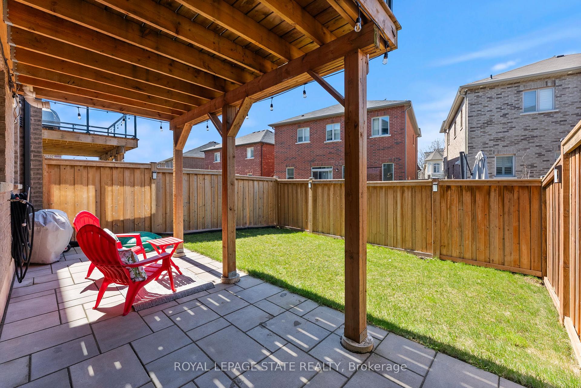 Photo 40 of 233 Skinner Road, Hamilton, Waterdown — HOMEH