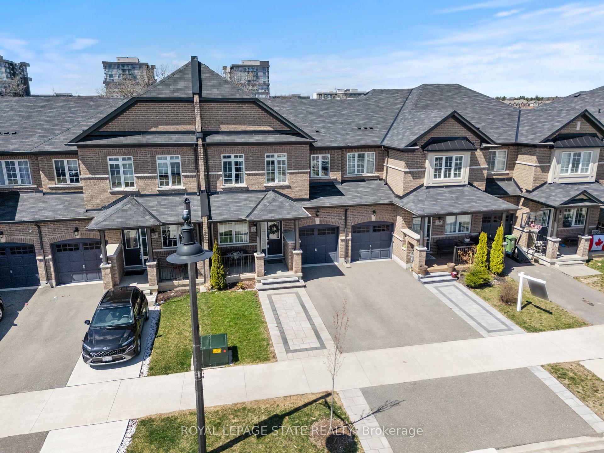Photo 44 of 233 Skinner Road, Hamilton, Waterdown — HOMEH