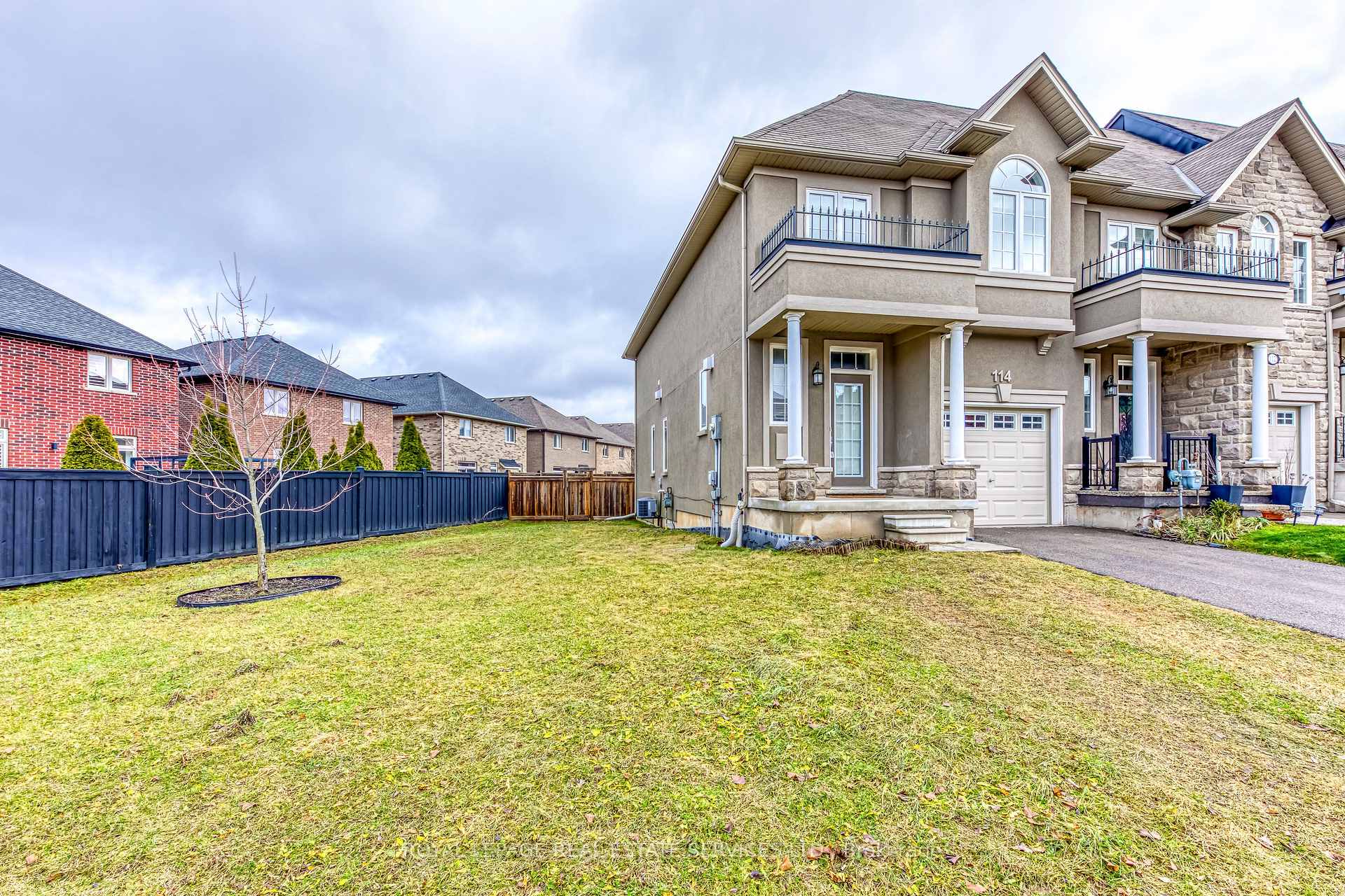 Photo 2 of 114 Vinton Road, Hamilton, Meadowlands — HOMEH