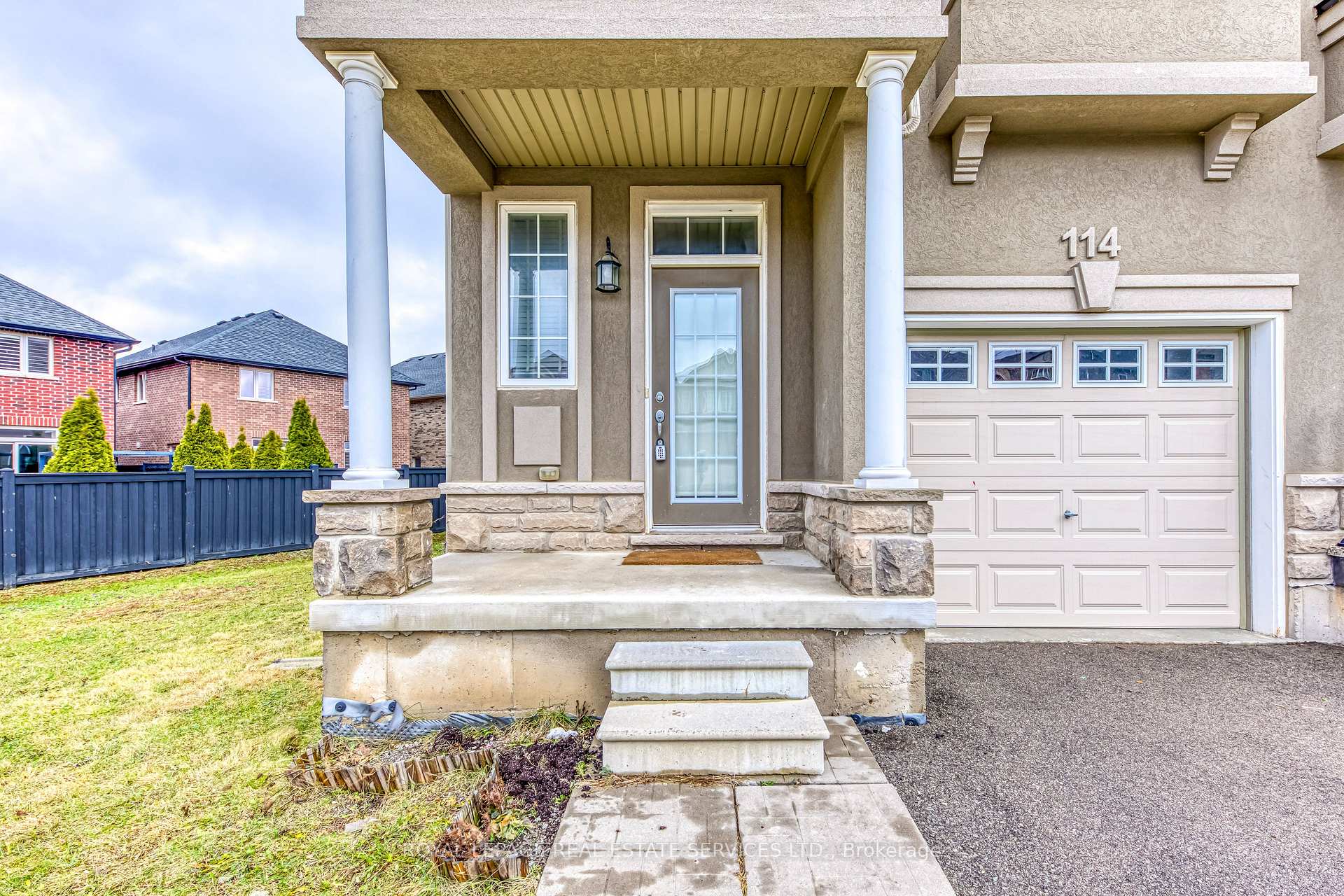 Photo 3 of 114 Vinton Road, Hamilton, Meadowlands — HOMEH