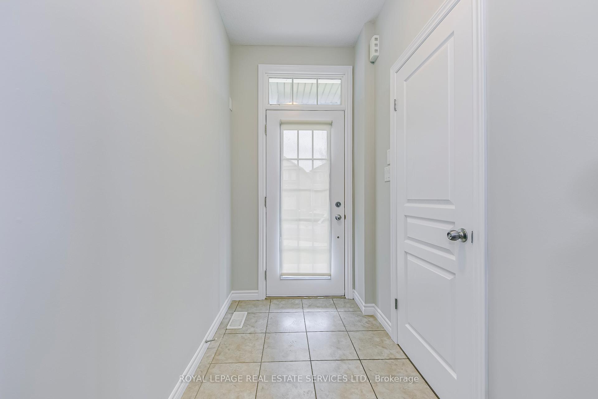 Photo 4 of 114 Vinton Road, Hamilton, Meadowlands — HOMEH