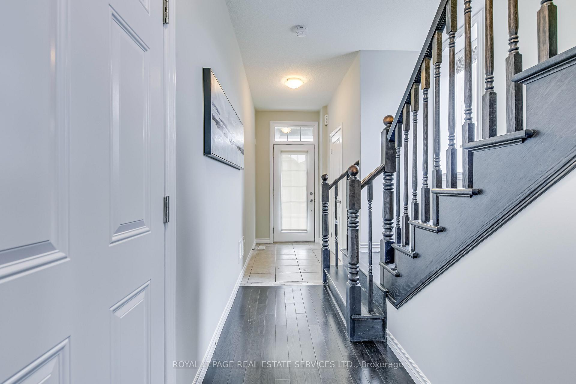 Photo 5 of 114 Vinton Road, Hamilton, Meadowlands — HOMEH