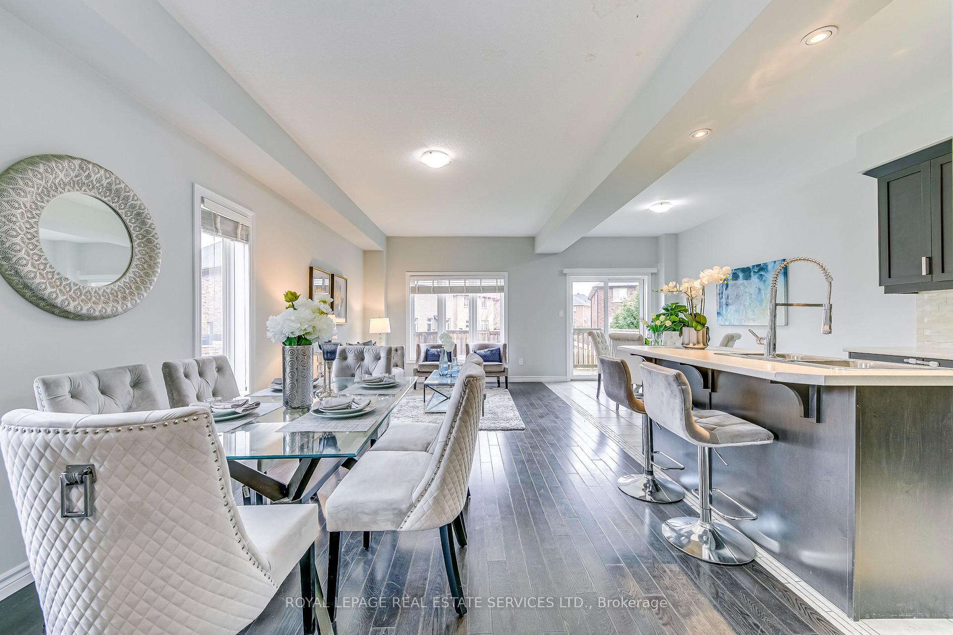 Photo 6 of 114 Vinton Road, Hamilton, Meadowlands — HOMEH