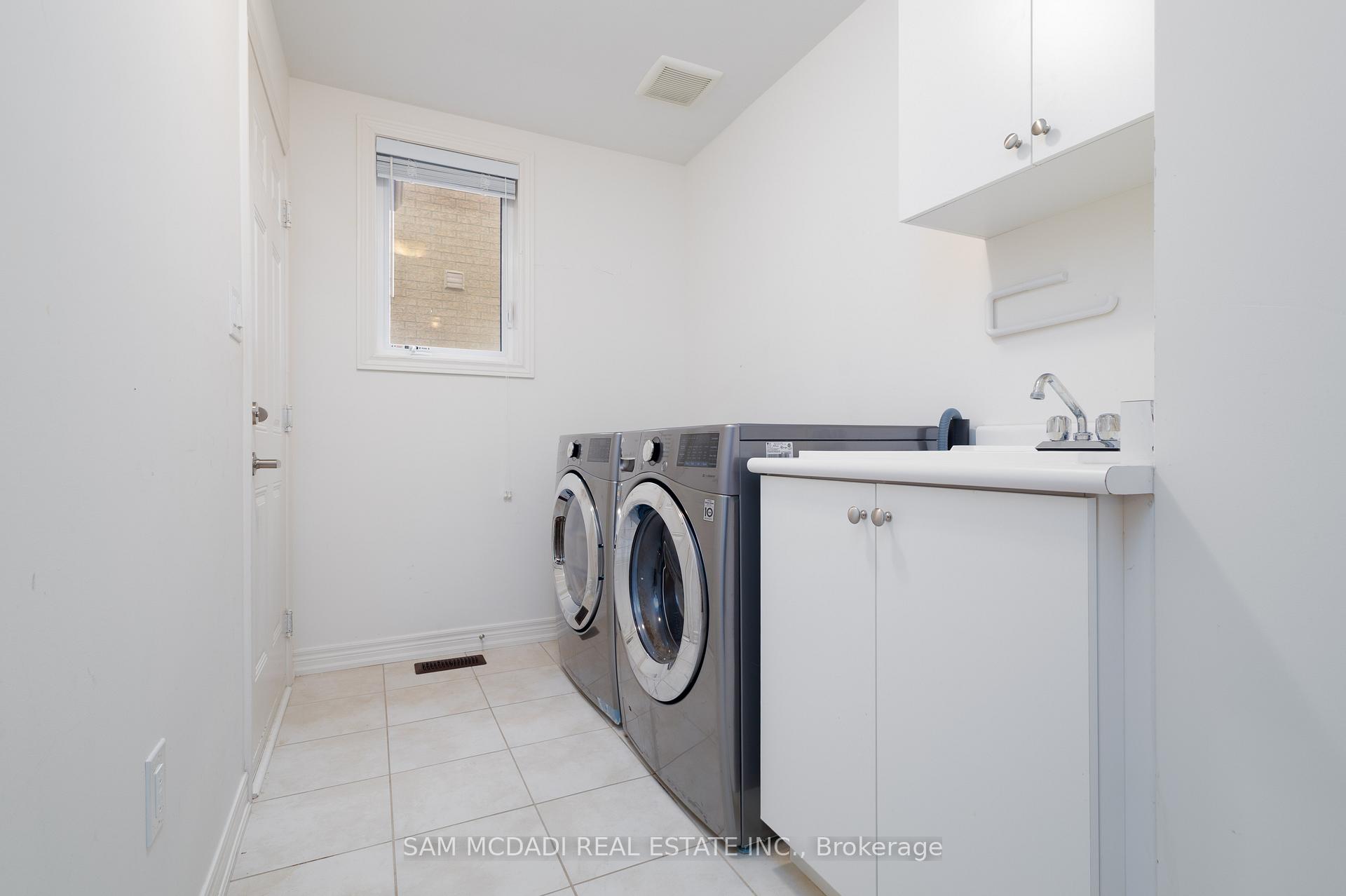 Photo 17 of 362 Humphrey Street, Hamilton, Waterdown — HOMEH