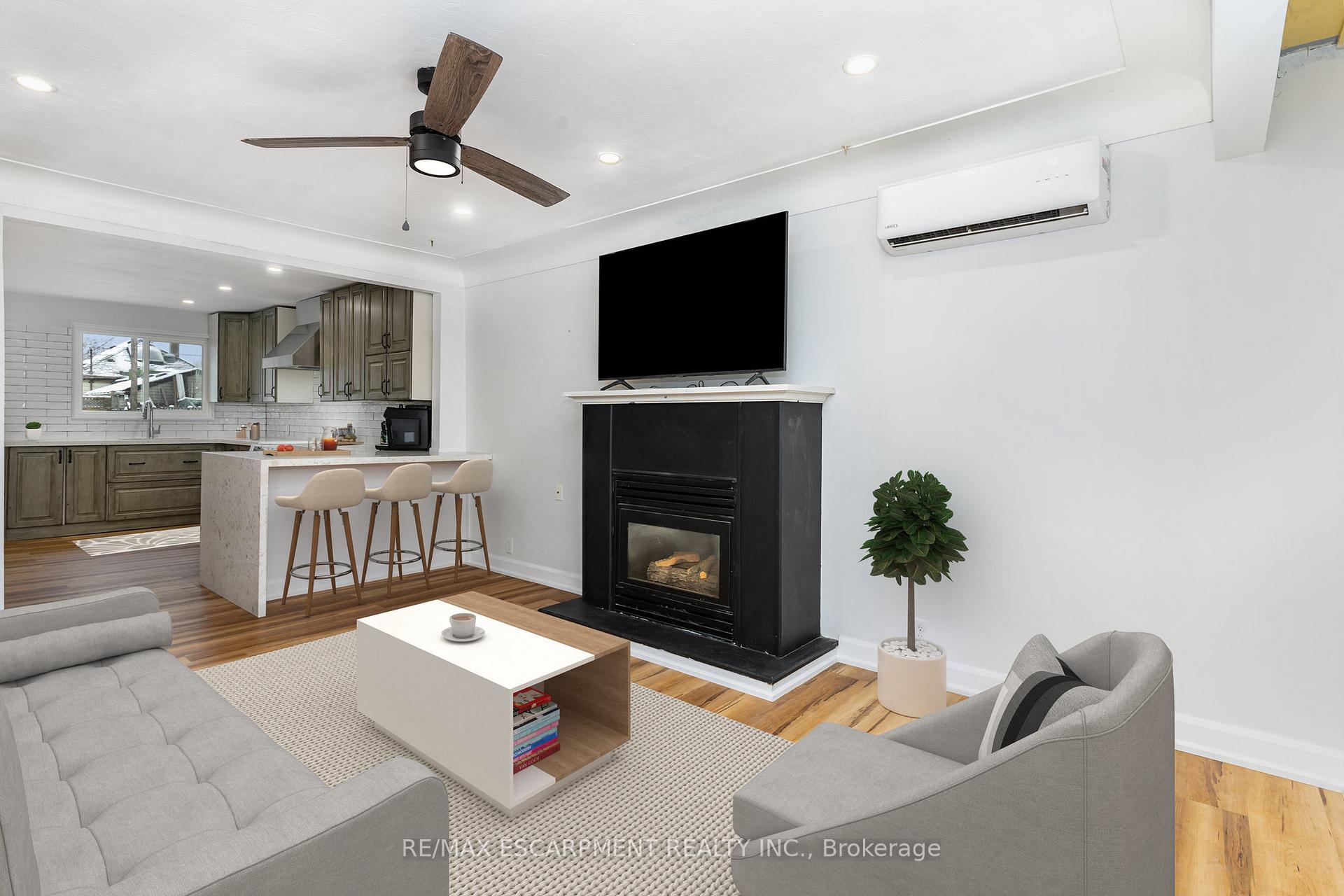 Photo 4 of 145 Hope Avenue, Hamilton, Homeside — HOMEH