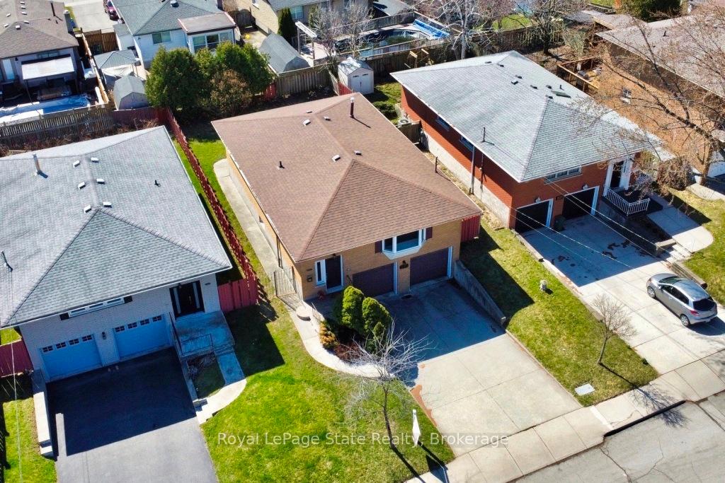 Photo 4 of 290 Carson Drive, Hamilton, Lisgar — HOMEH