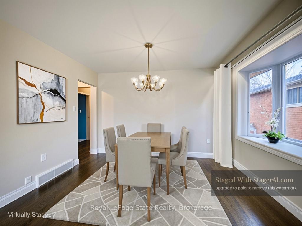 Photo 10 of 290 Carson Drive, Hamilton, Lisgar — HOMEH