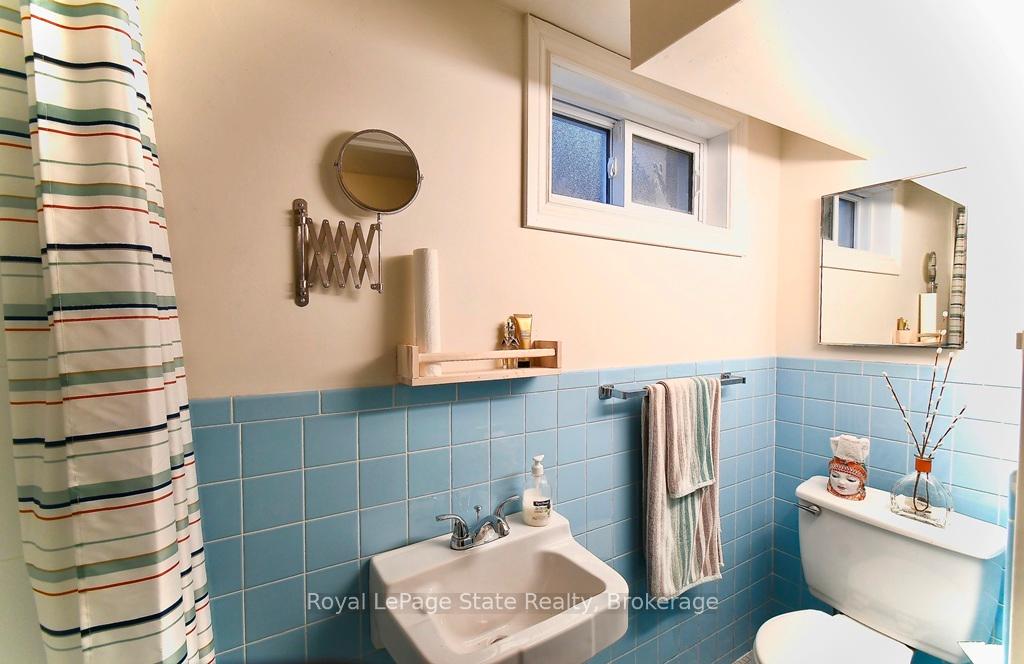 Photo 30 of 290 Carson Drive, Hamilton, Lisgar — HOMEH