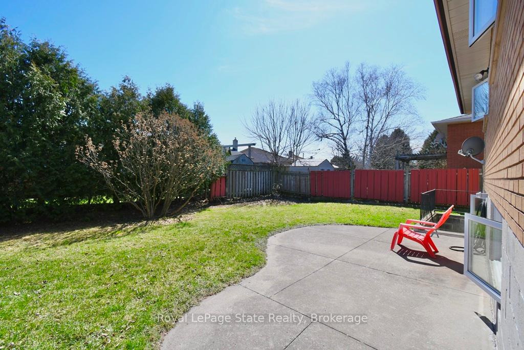 Photo 31 of 290 Carson Drive, Hamilton, Lisgar — HOMEH