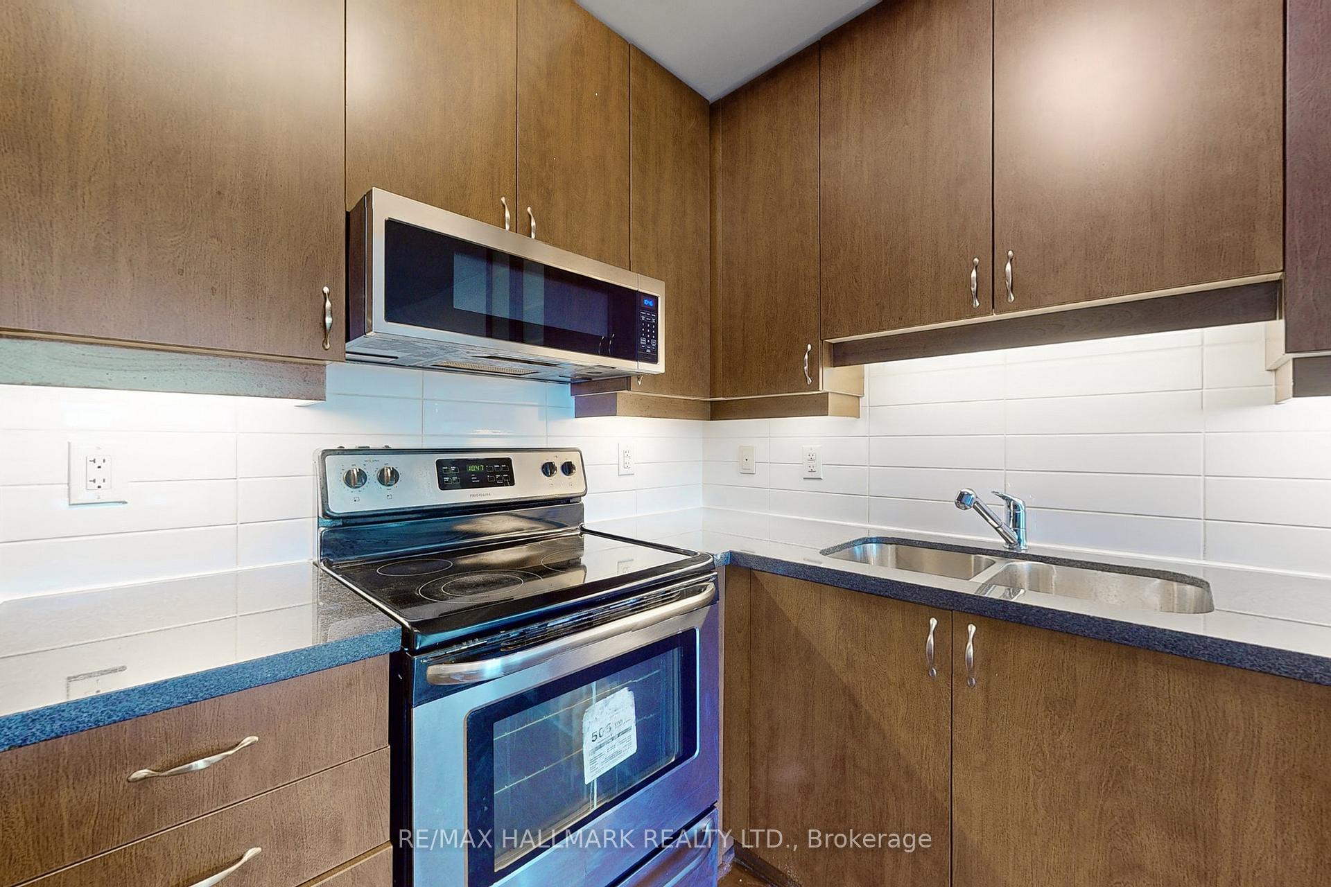 Photo 12 of Unit 509, 131 Upper Duke Crescent, Markham, Unionville — HOMEH