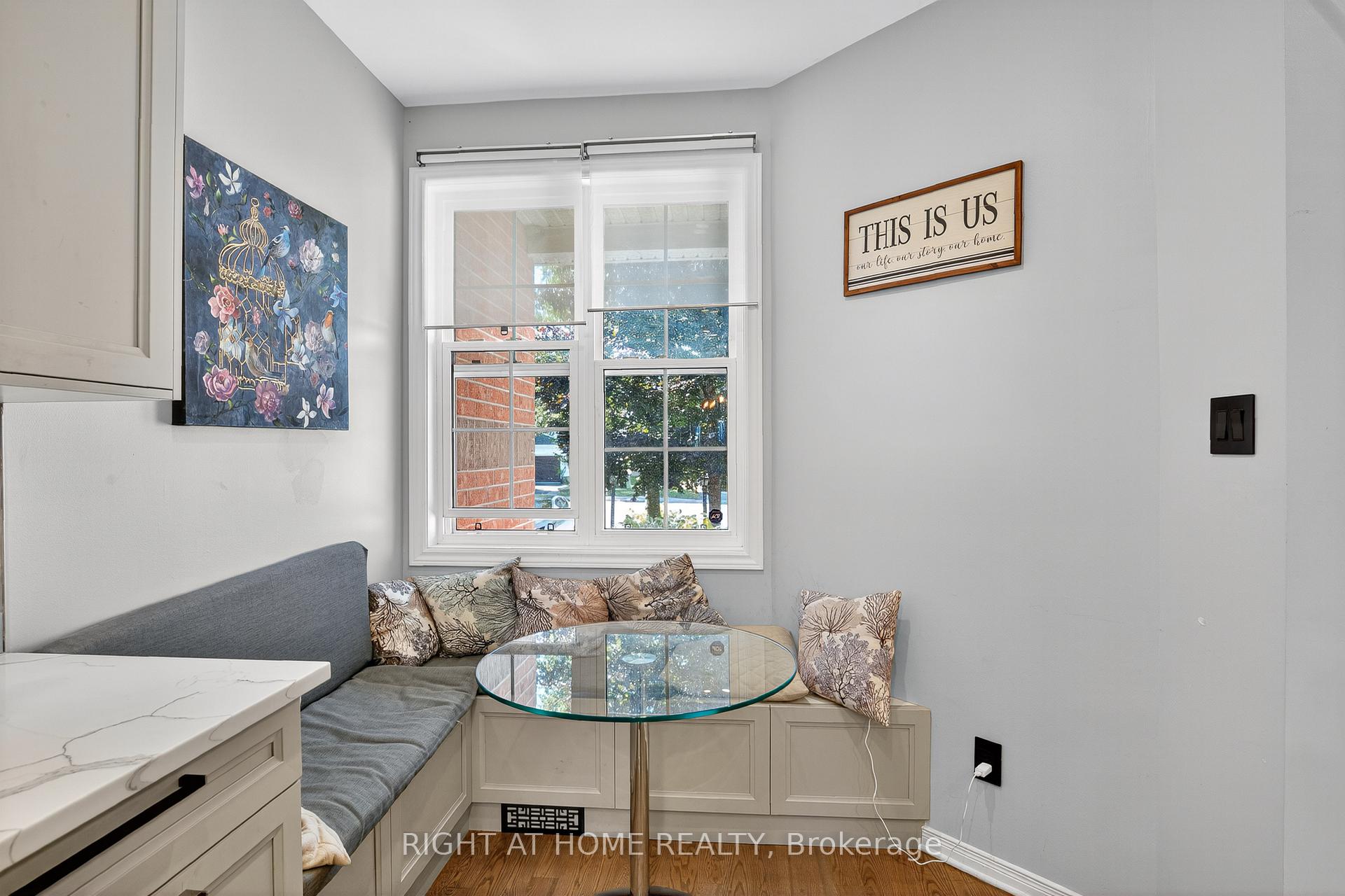 Photo 11 of 11 Oriska Way, Ottawa, Barrhaven - Longfields — HOMEH