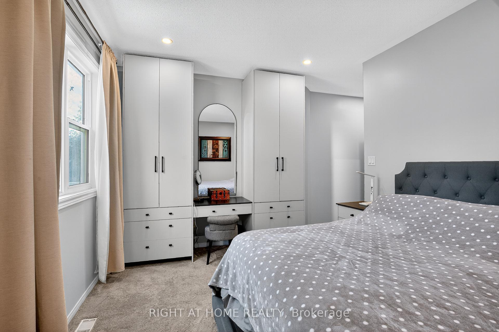 Photo 19 of 11 Oriska Way, Ottawa, Barrhaven - Longfields — HOMEH