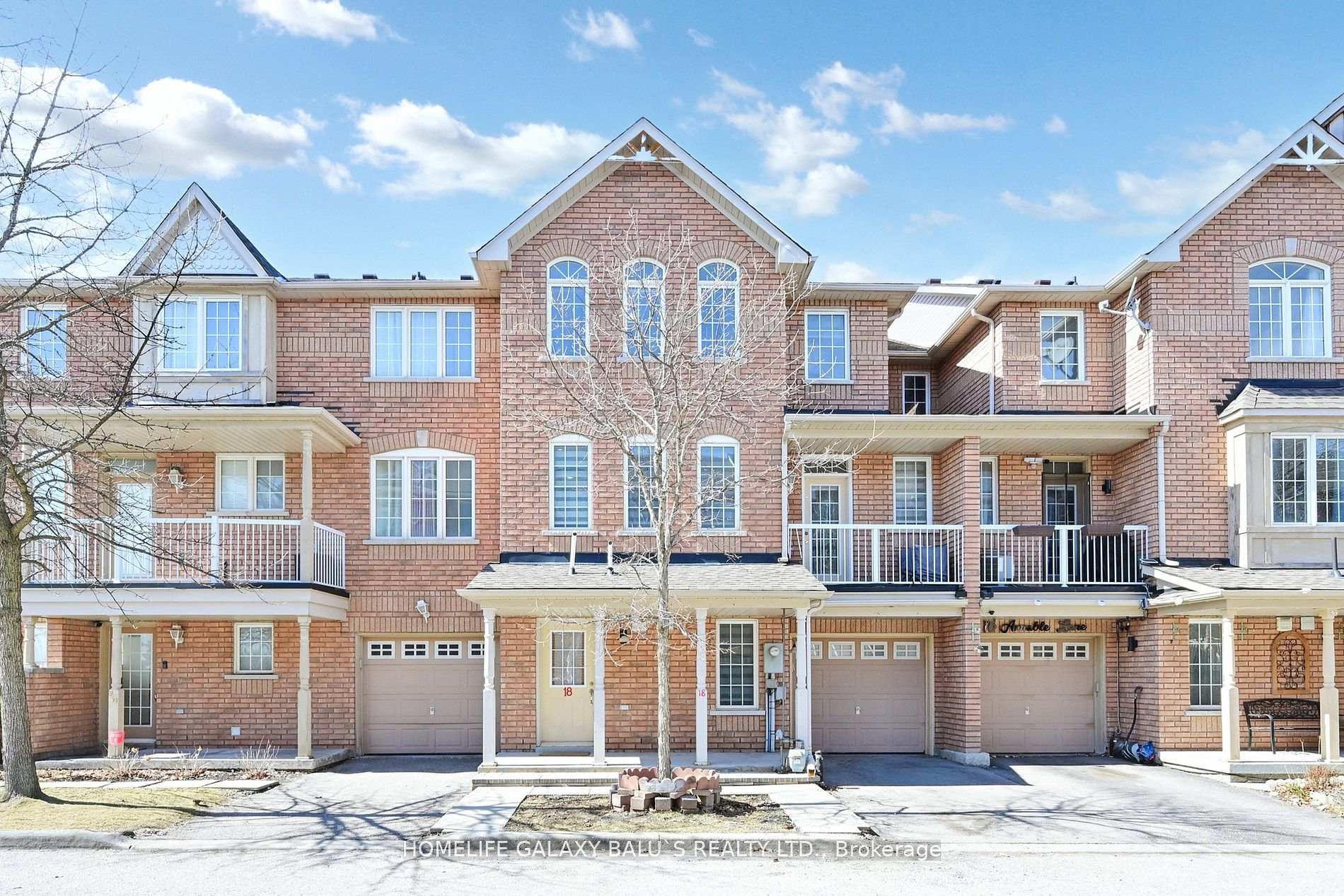 Photo 1 of 18 Annable Lane, Ajax, South East — HOMEH