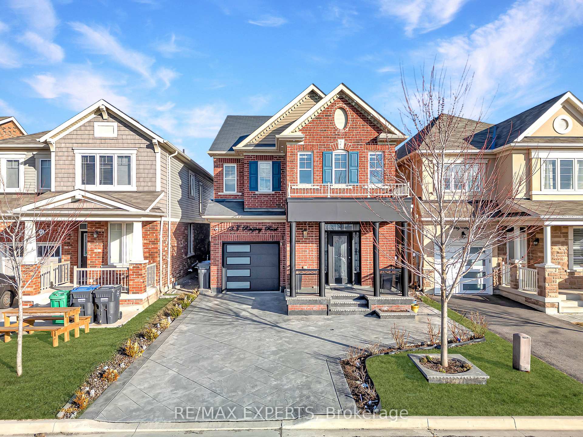 Photo 3 of 13 Ringway Road, Brampton, Northwest Brampton — HOMEH