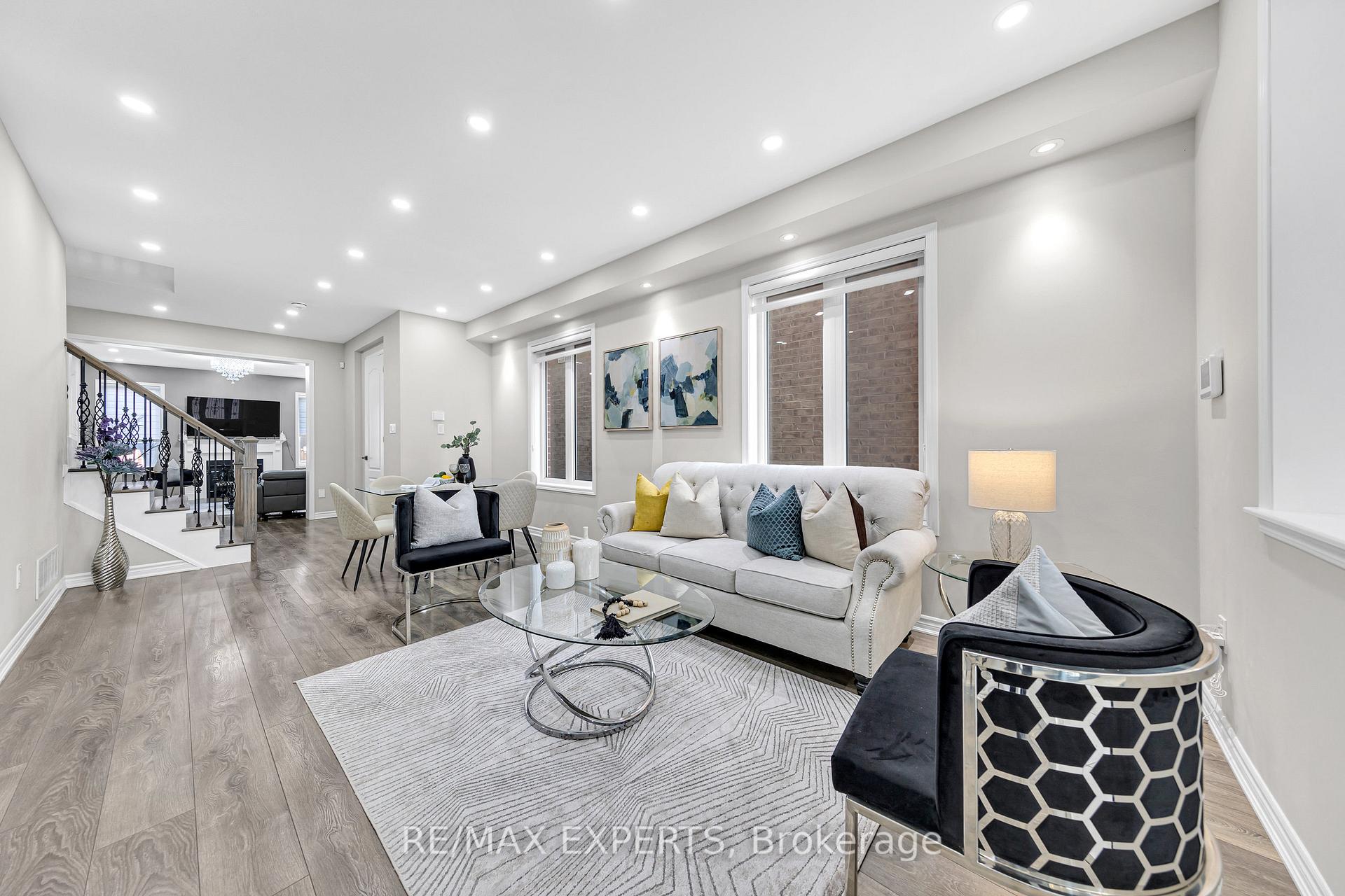 Photo 7 of 13 Ringway Road, Brampton, Northwest Brampton — HOMEH