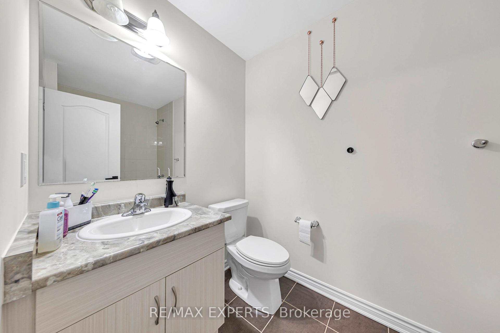 Photo 29 of 13 Ringway Road, Brampton, Northwest Brampton — HOMEH
