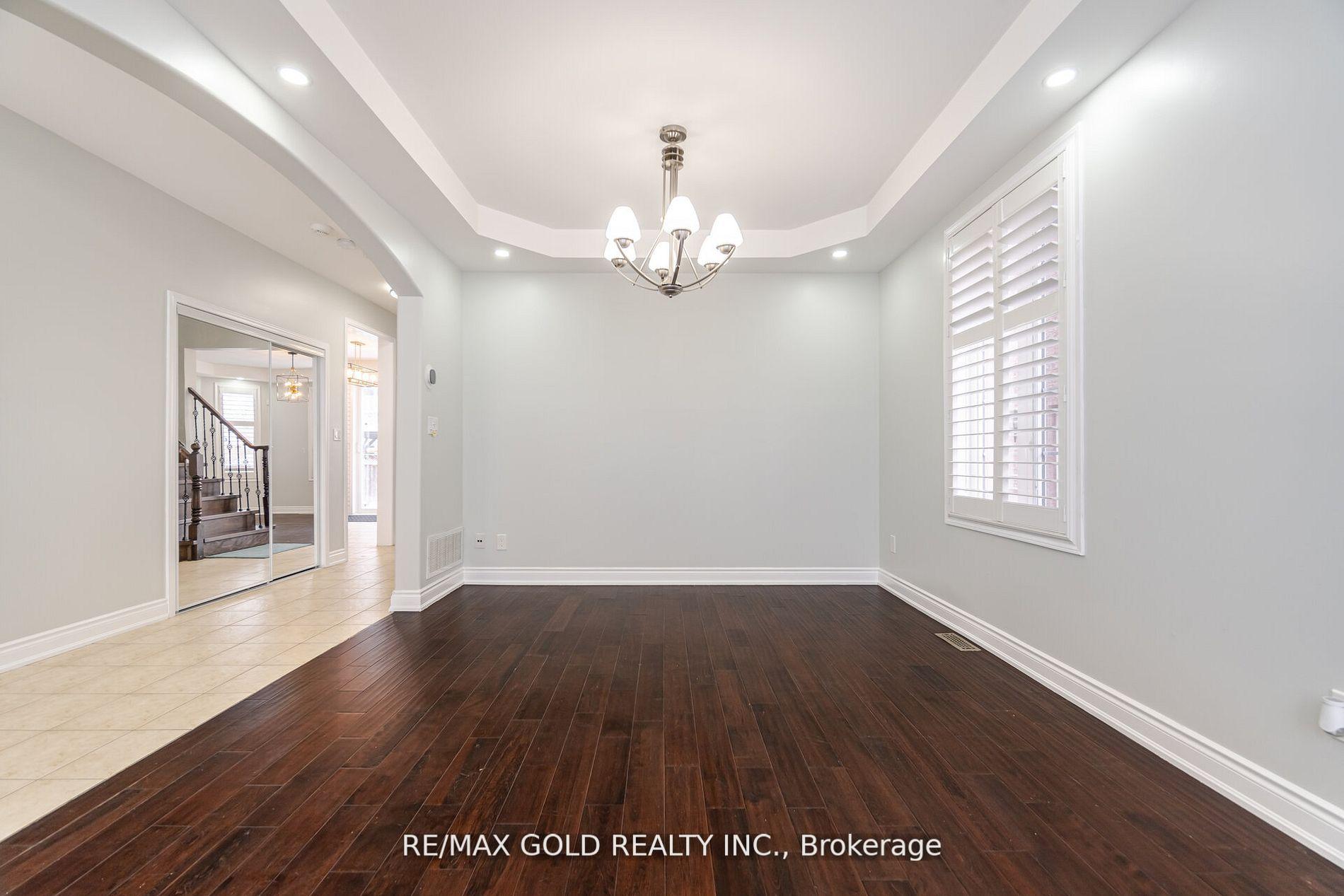 Photo 11 of 27 Horizon Street, Brampton, Vales of Castlemore — HOMEH