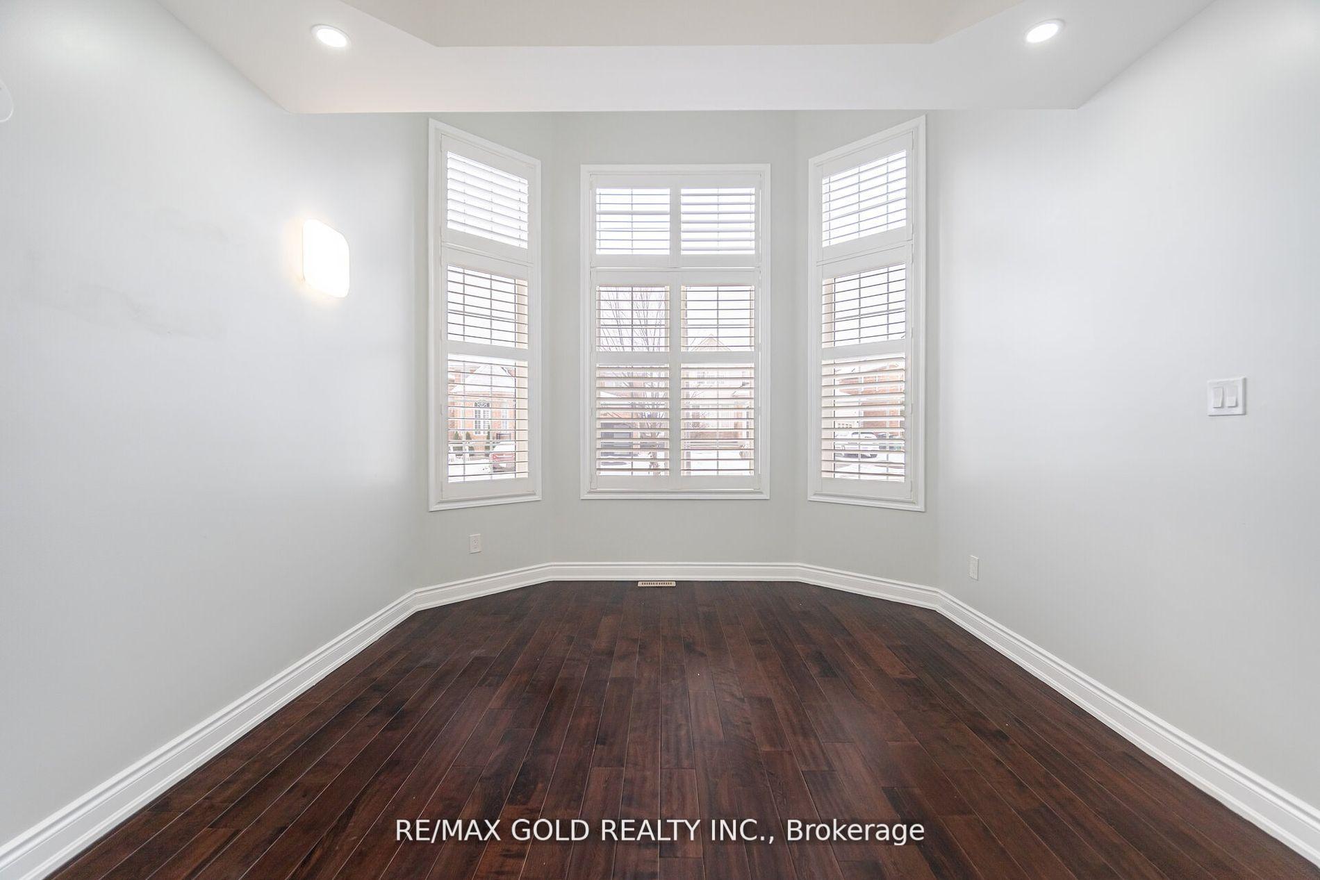 Photo 13 of 27 Horizon Street, Brampton, Vales of Castlemore — HOMEH