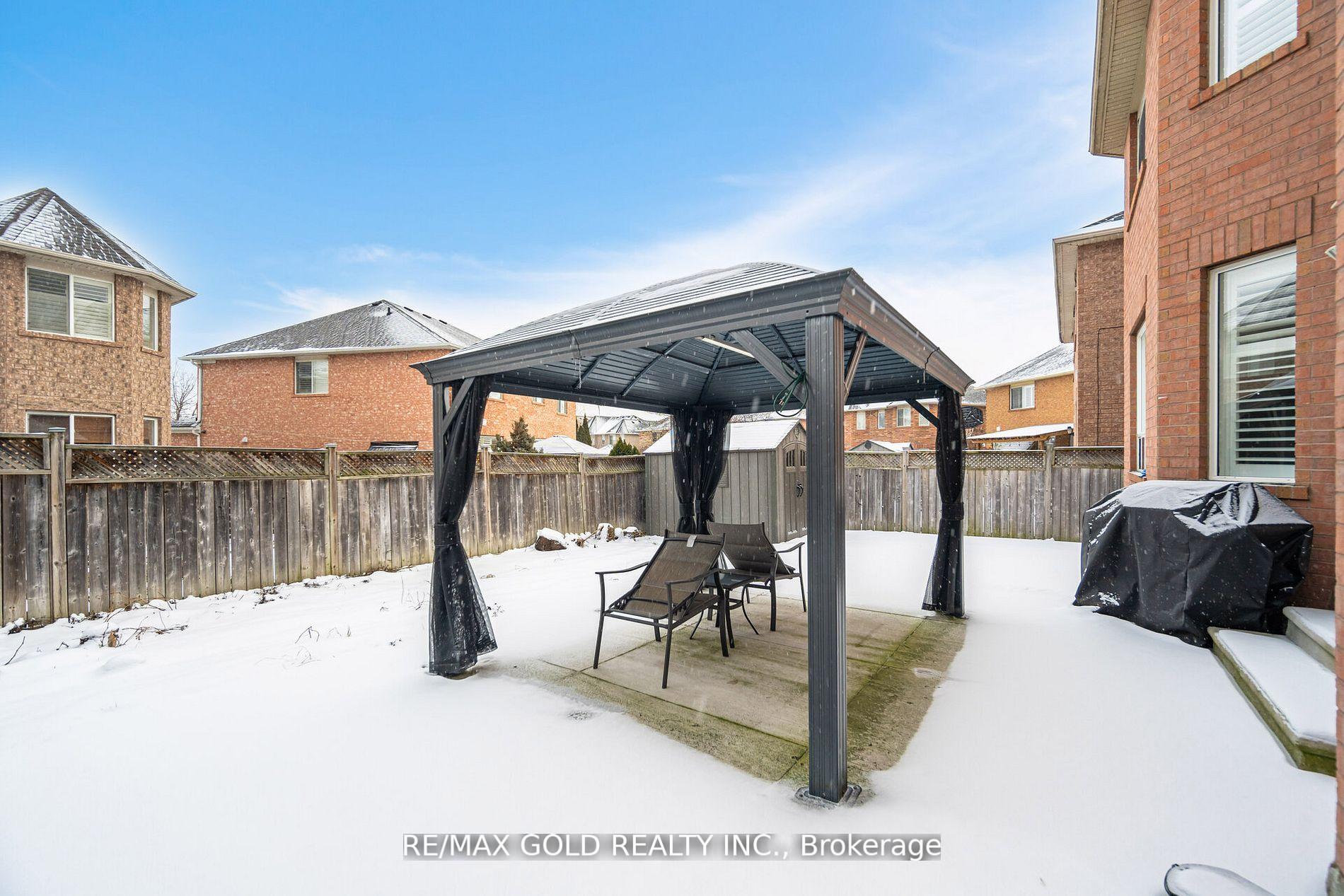 Photo 35 of 27 Horizon Street, Brampton, Vales of Castlemore — HOMEH