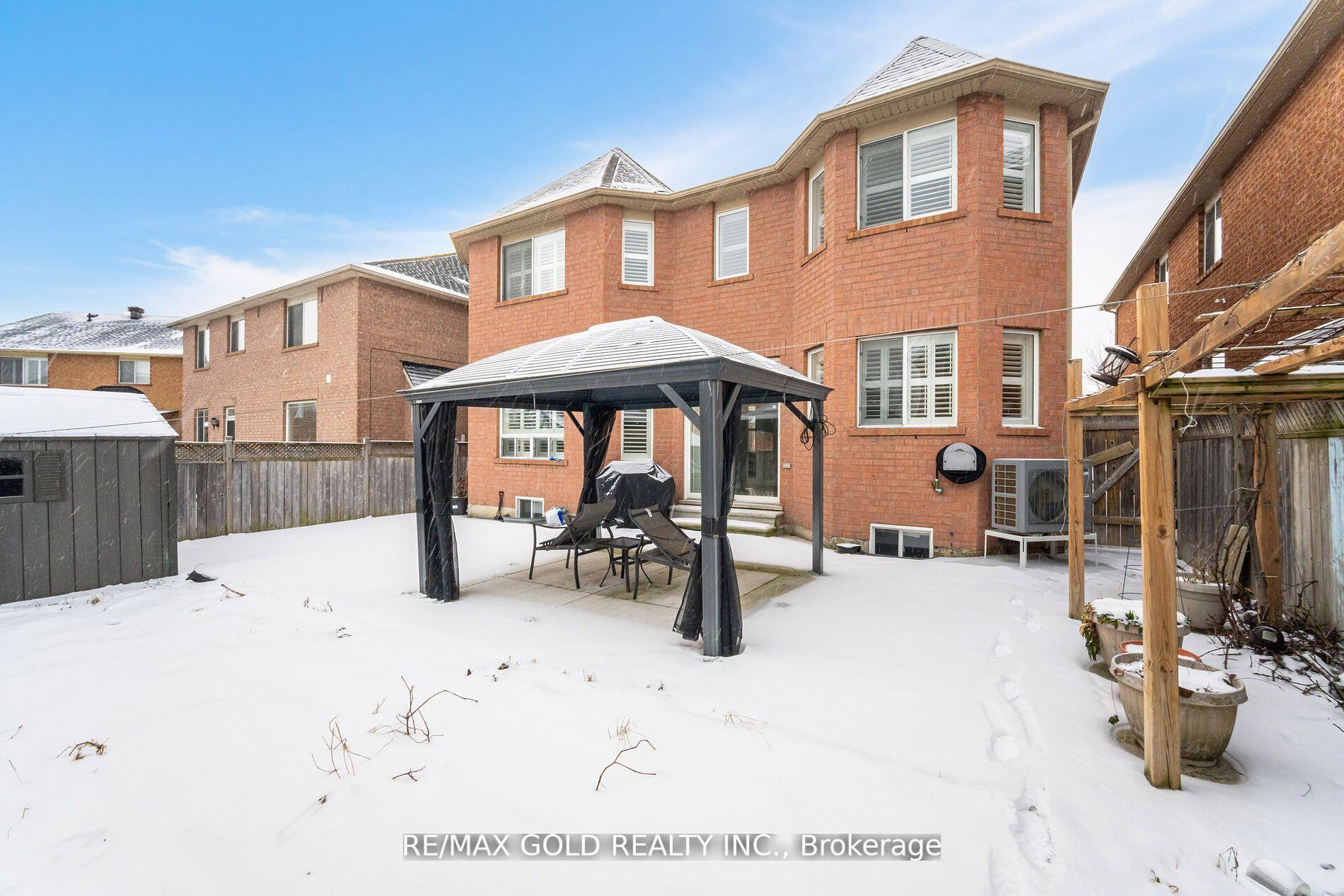Photo 36 of 27 Horizon Street, Brampton, Vales of Castlemore — HOMEH