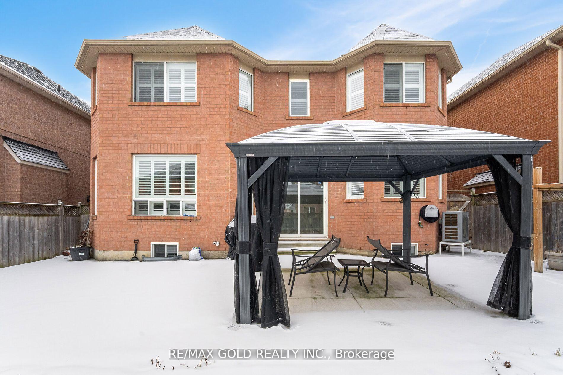 Photo 38 of 27 Horizon Street, Brampton, Vales of Castlemore — HOMEH