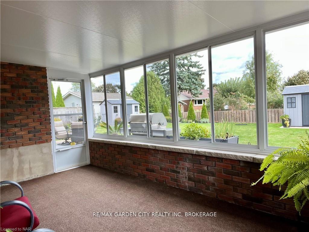 Photo 31 of 462 Grantham Avenue, St. Catharines, Bunting/Linwell — HOMEH