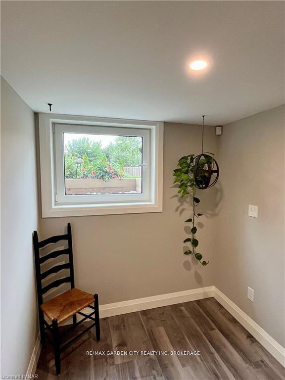 Photo 79 of 462 Grantham Avenue, St. Catharines, Bunting/Linwell — HOMEH