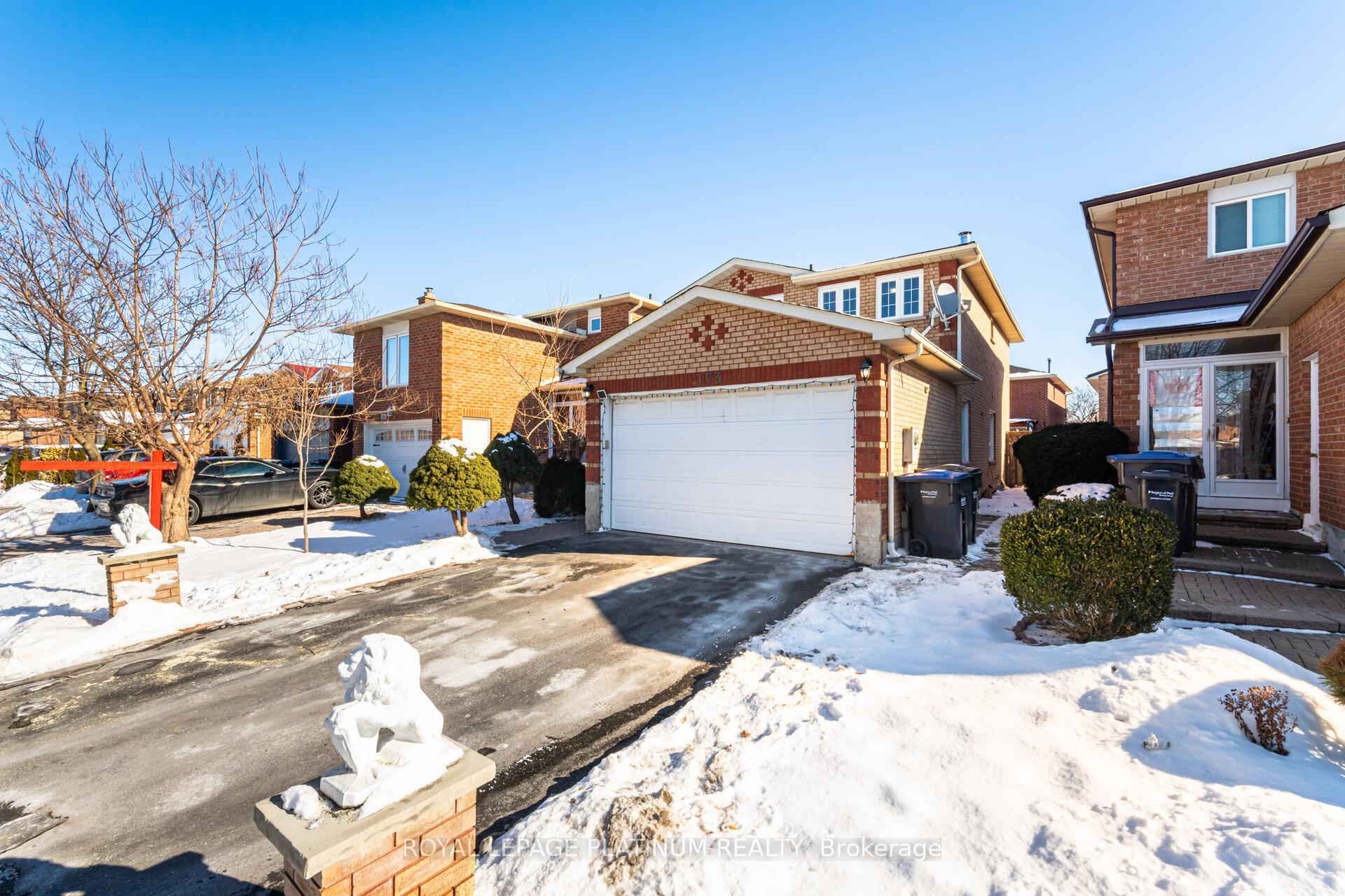 Photo 2 of 173 Wexford Road, Brampton, Heart Lake West — HOMEH