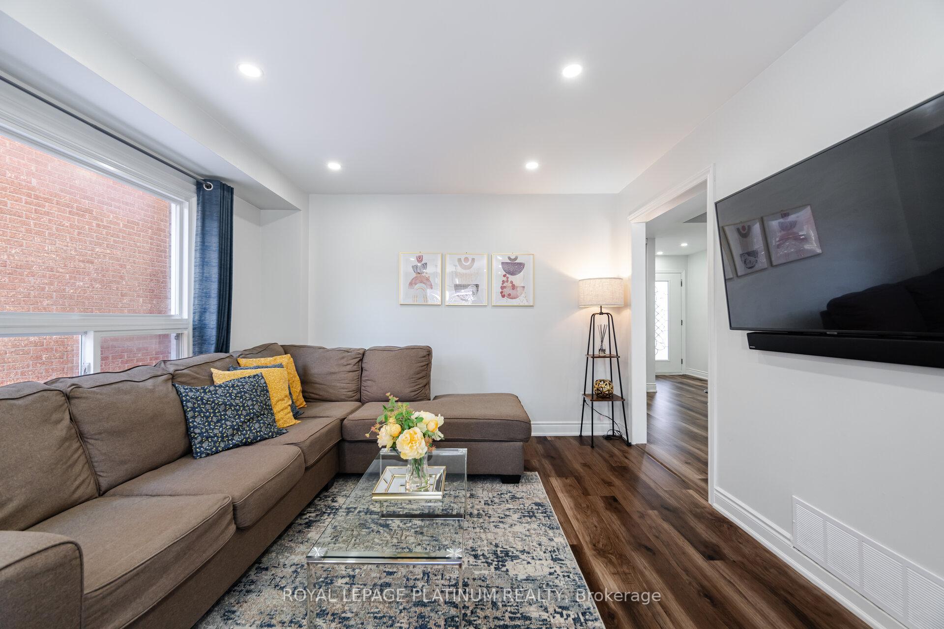 Photo 11 of 173 Wexford Road, Brampton, Heart Lake West — HOMEH