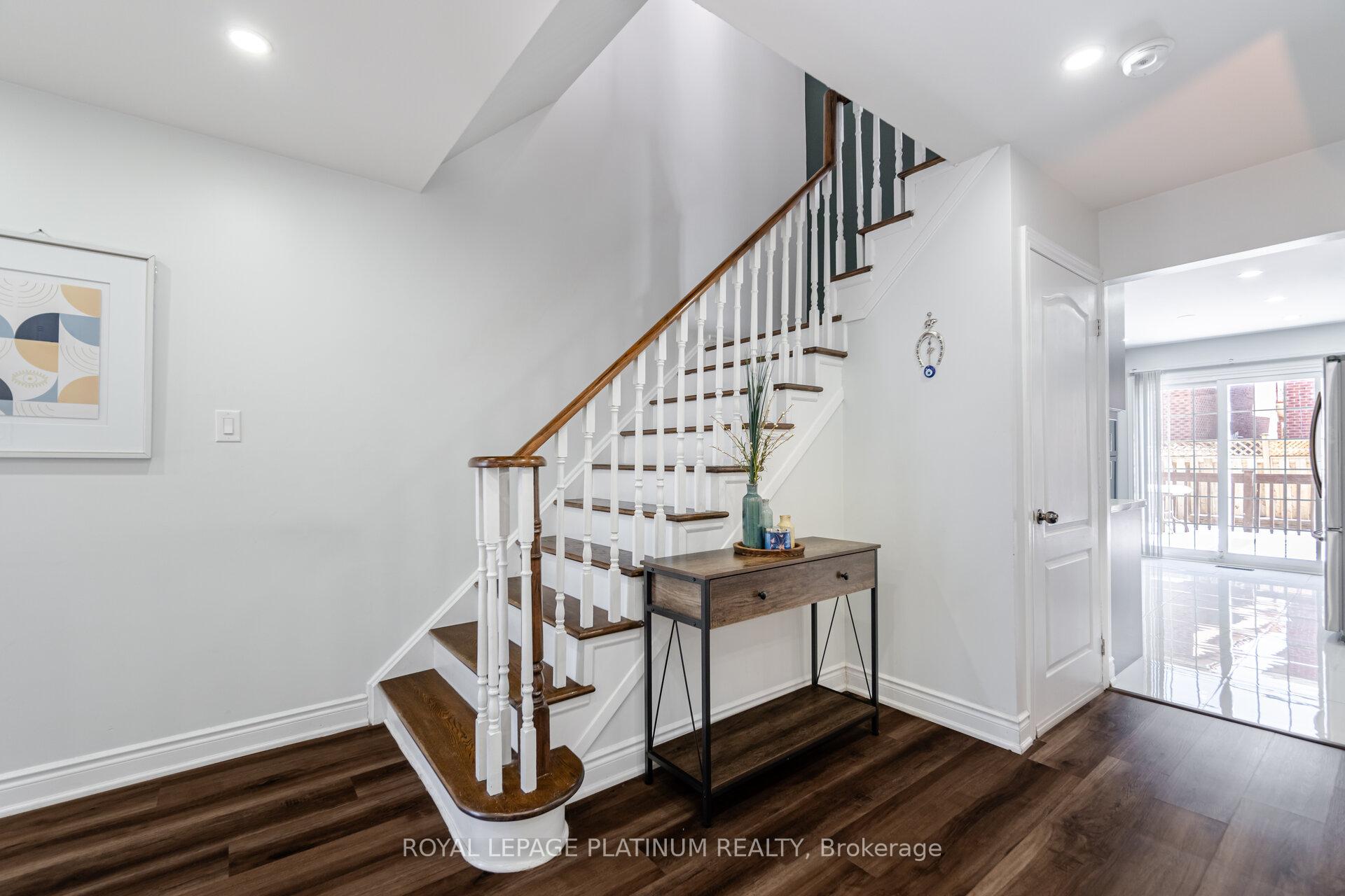 Photo 21 of 173 Wexford Road, Brampton, Heart Lake West — HOMEH