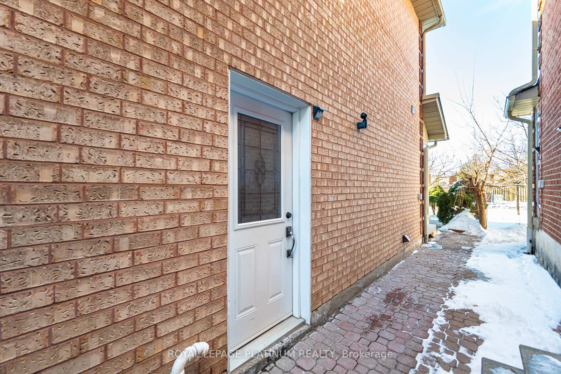 Photo 32 of 173 Wexford Road, Brampton, Heart Lake West — HOMEH
