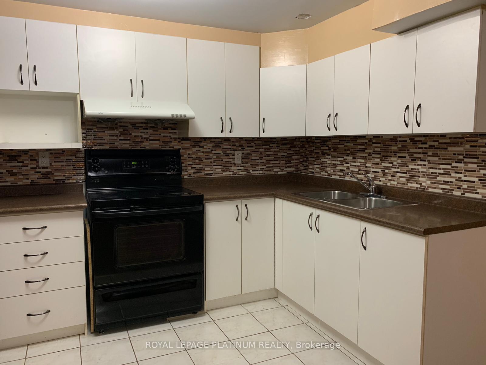 Photo 36 of 173 Wexford Road, Brampton, Heart Lake West — HOMEH