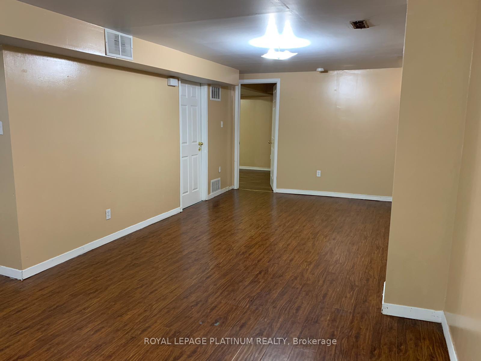 Photo 39 of 173 Wexford Road, Brampton, Heart Lake West — HOMEH