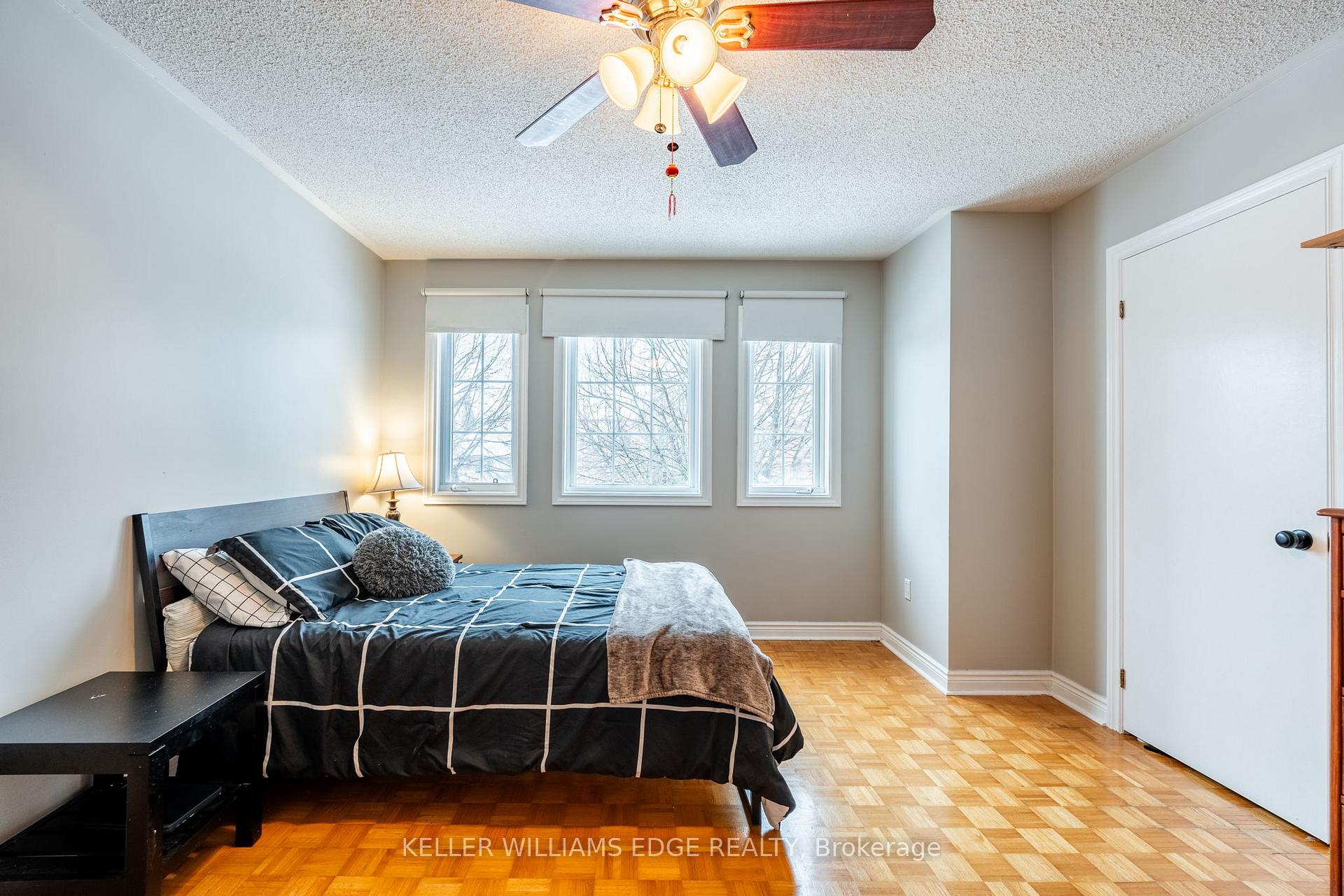 Photo 21 of 67 Laurendale Avenue, Hamilton, Waterdown — HOMEH