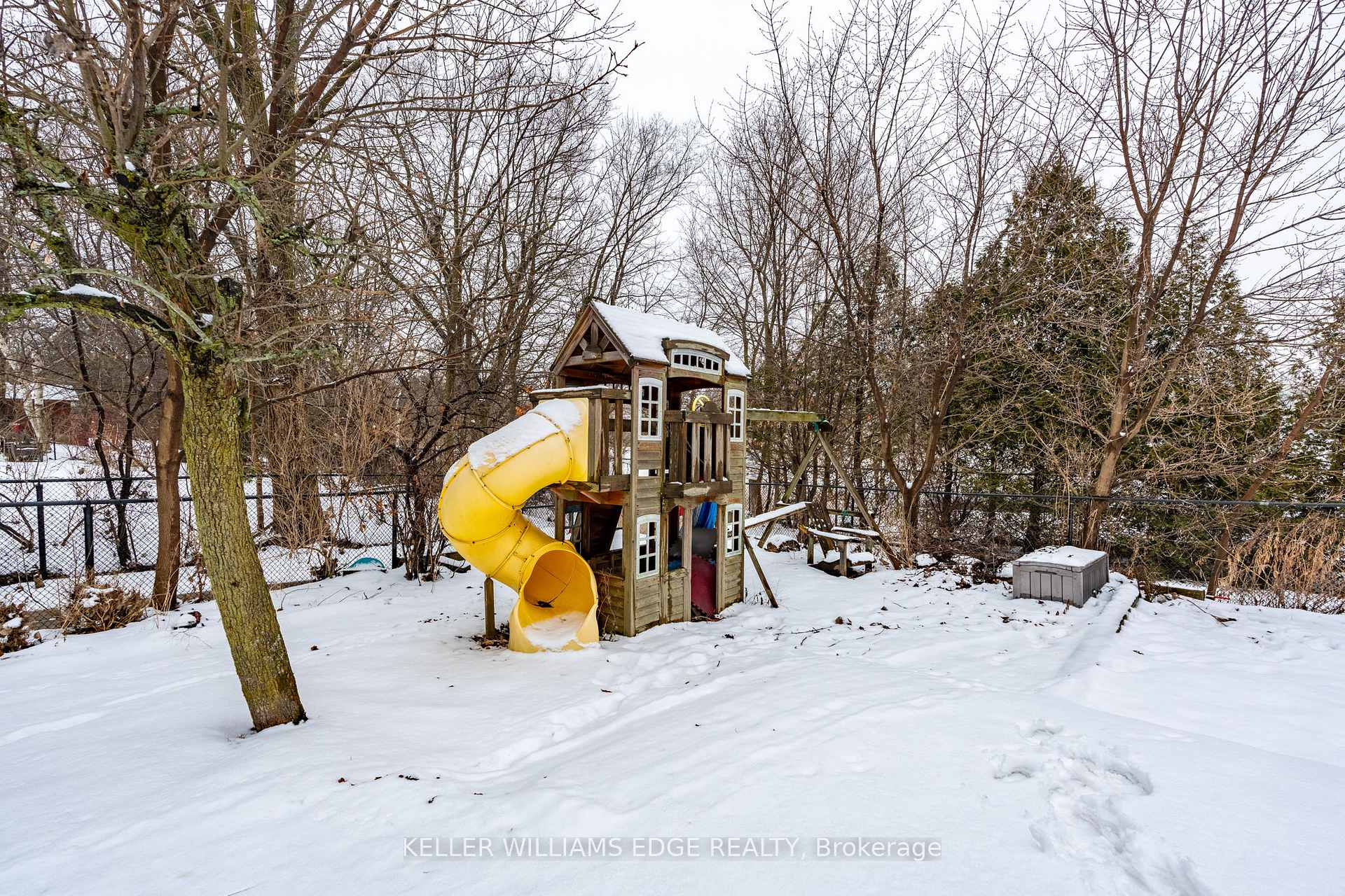 Photo 36 of 67 Laurendale Avenue, Hamilton, Waterdown — HOMEH