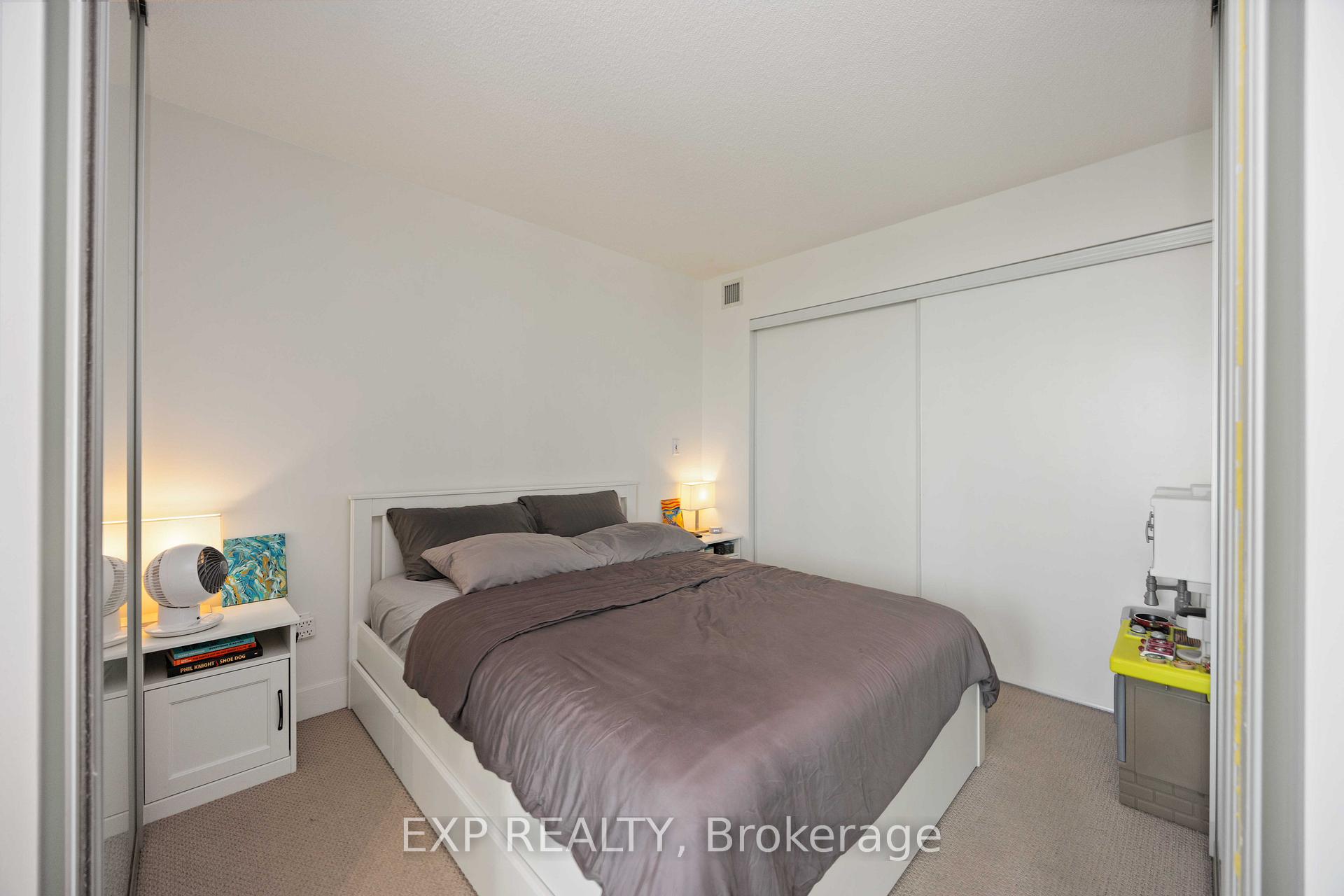 Photo 11 of Unit 1905, 1048 Broadview Avenue, Toronto, Broadview North — HOMEH