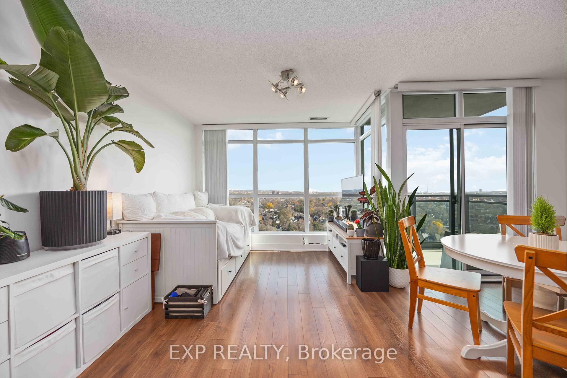 Photo 14 of Unit 1905, 1048 Broadview Avenue, Toronto, Broadview North — HOMEH