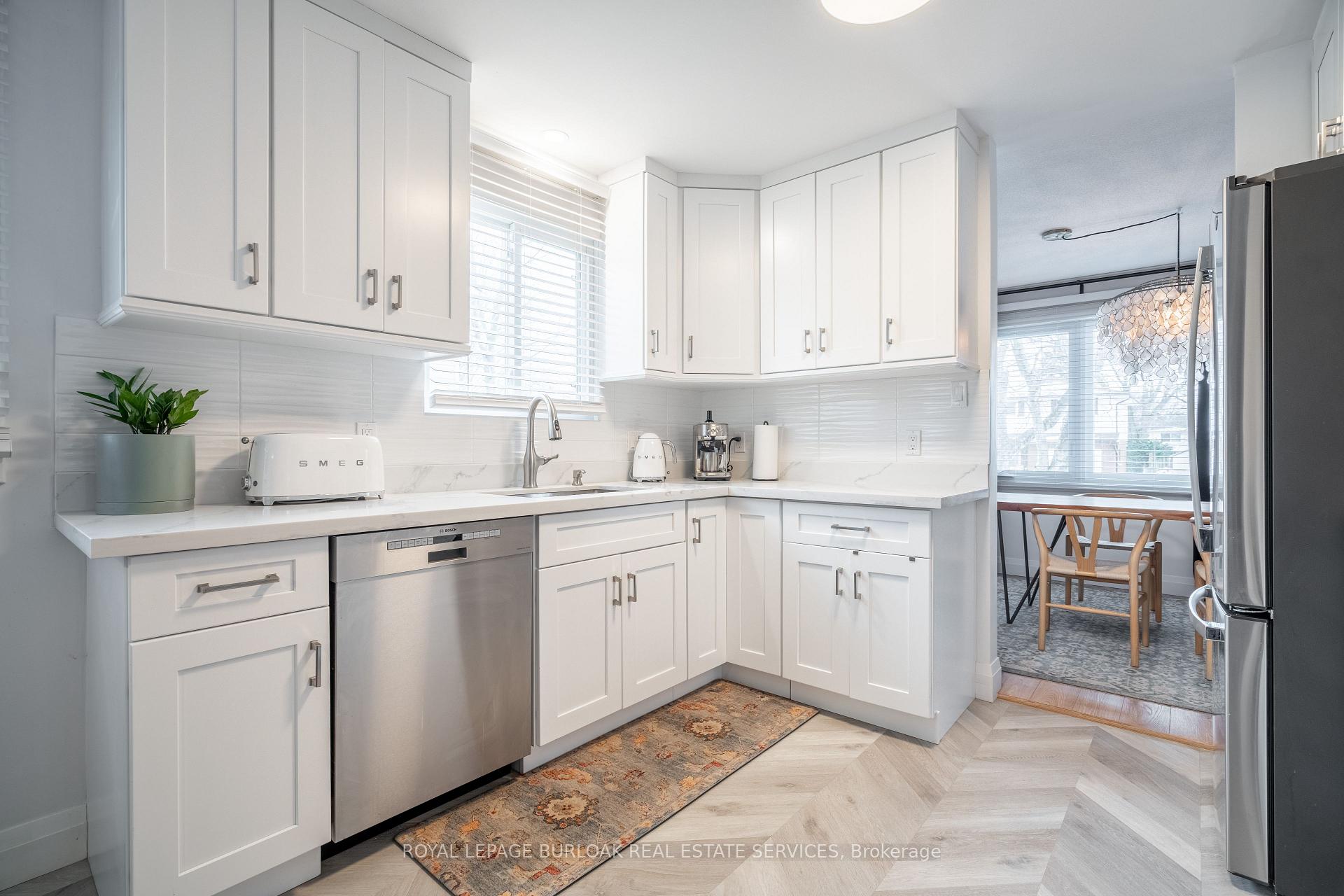 Photo 11 of 104 Darlington Drive, Hamilton, Gilbert — HOMEH