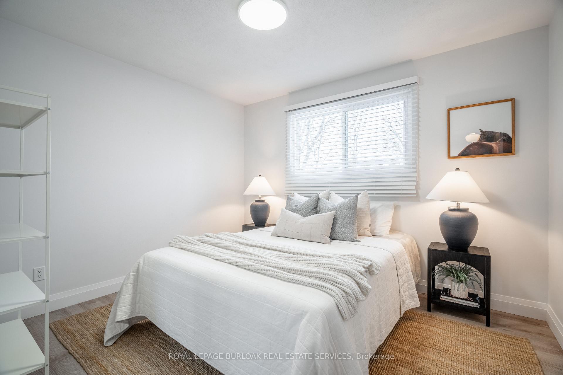 Photo 15 of 104 Darlington Drive, Hamilton, Gilbert — HOMEH