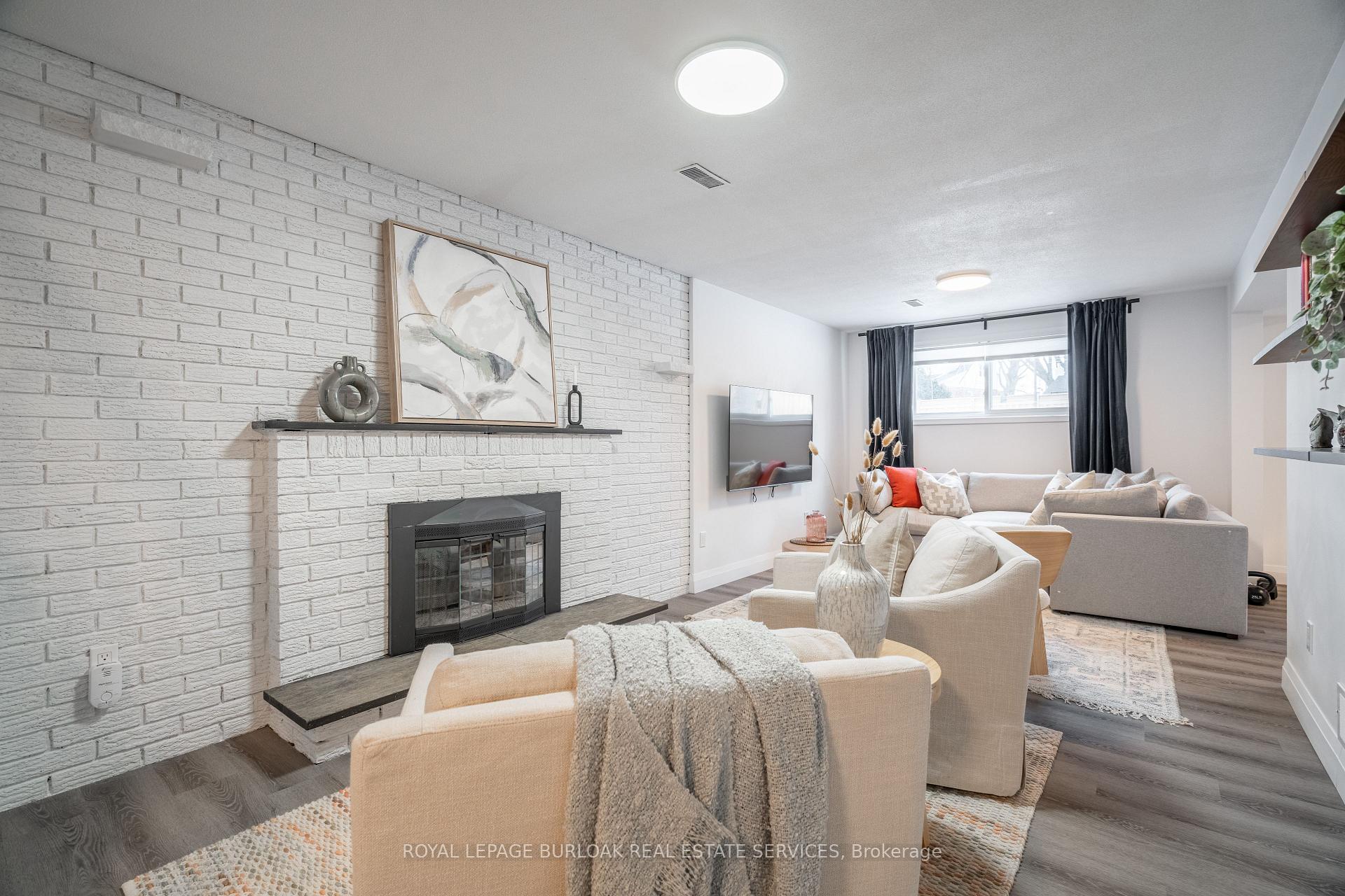 Photo 22 of 104 Darlington Drive, Hamilton, Gilbert — HOMEH