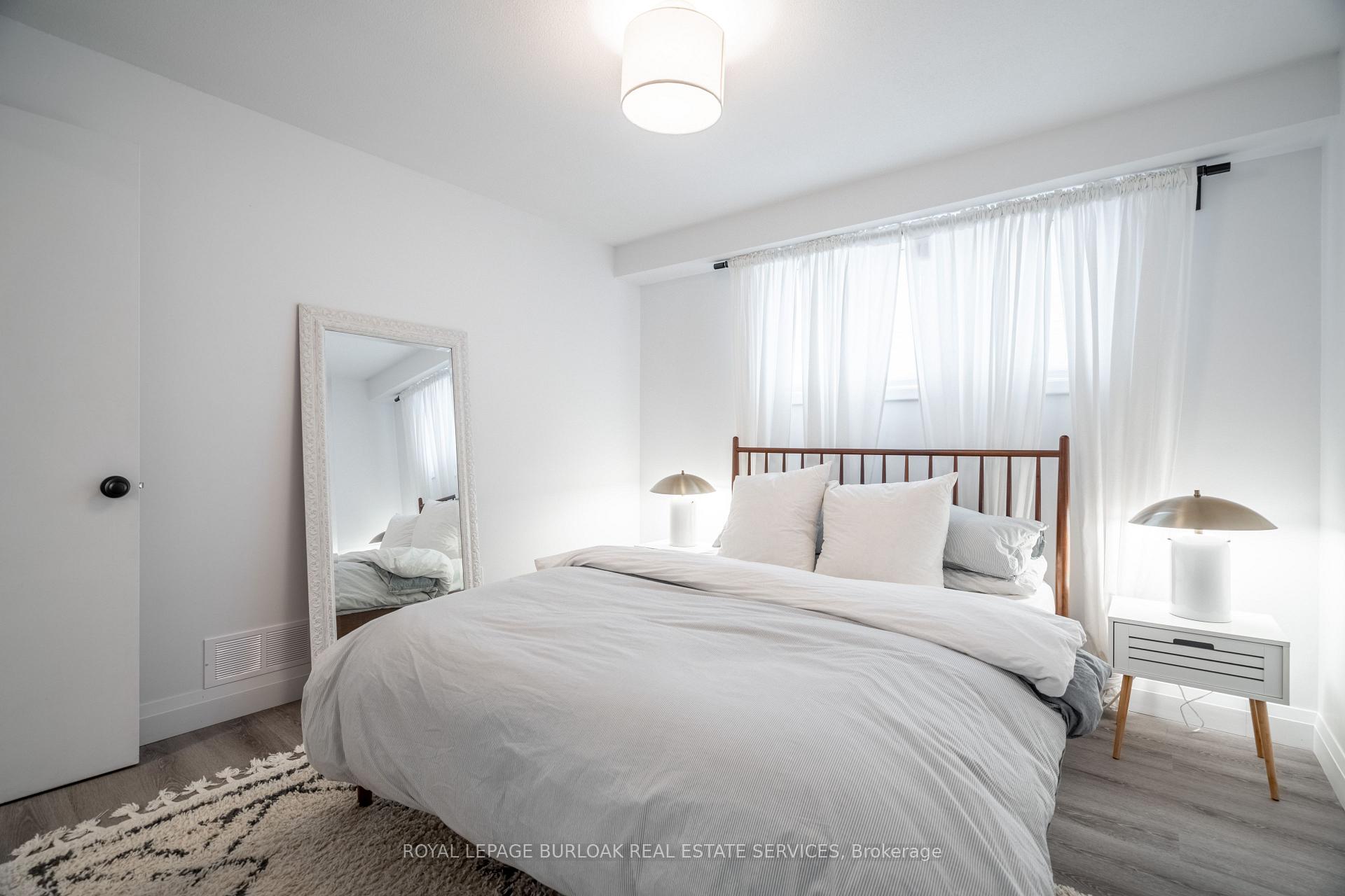 Photo 27 of 104 Darlington Drive, Hamilton, Gilbert — HOMEH