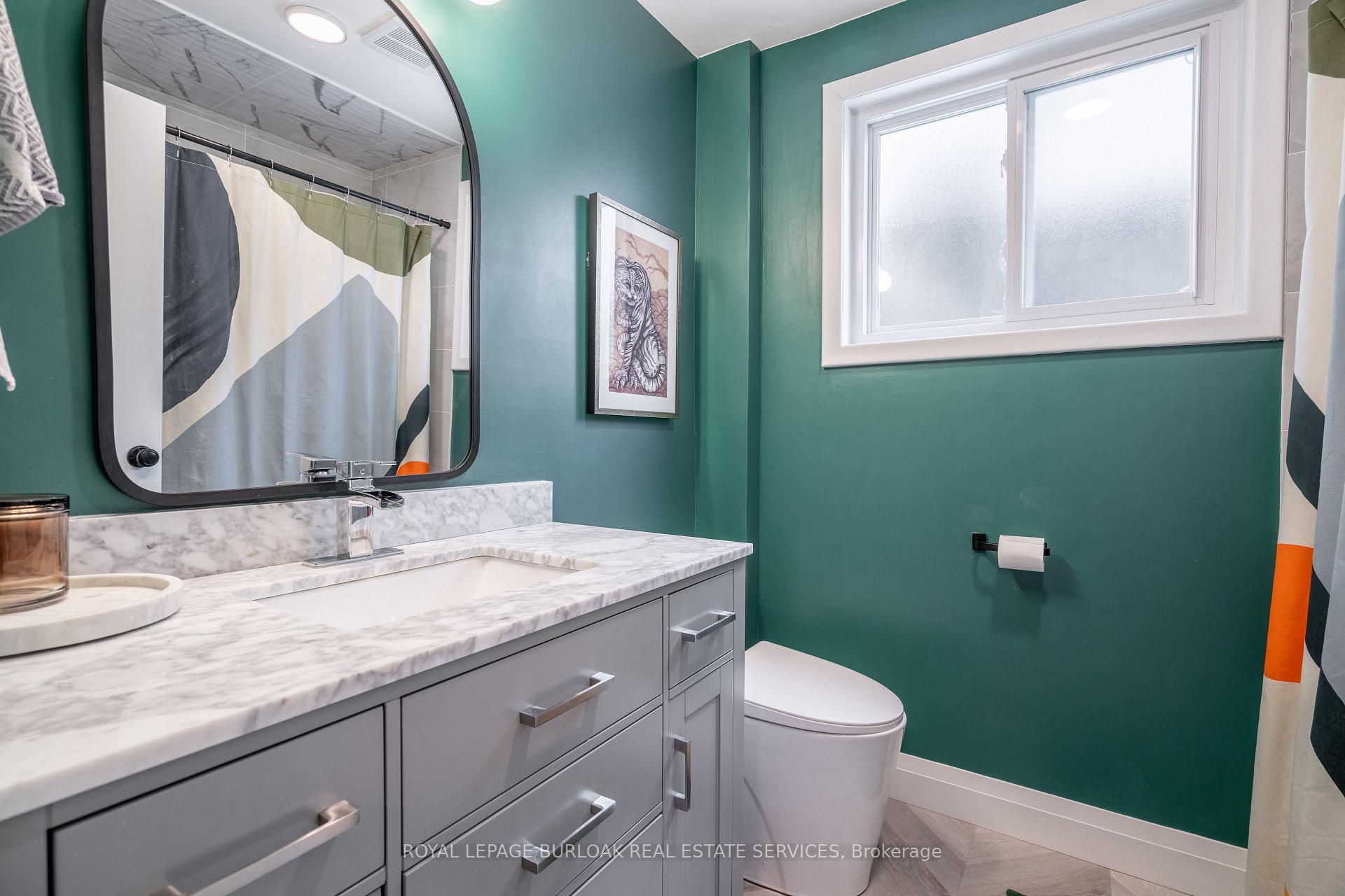 Photo 31 of 104 Darlington Drive, Hamilton, Gilbert — HOMEH