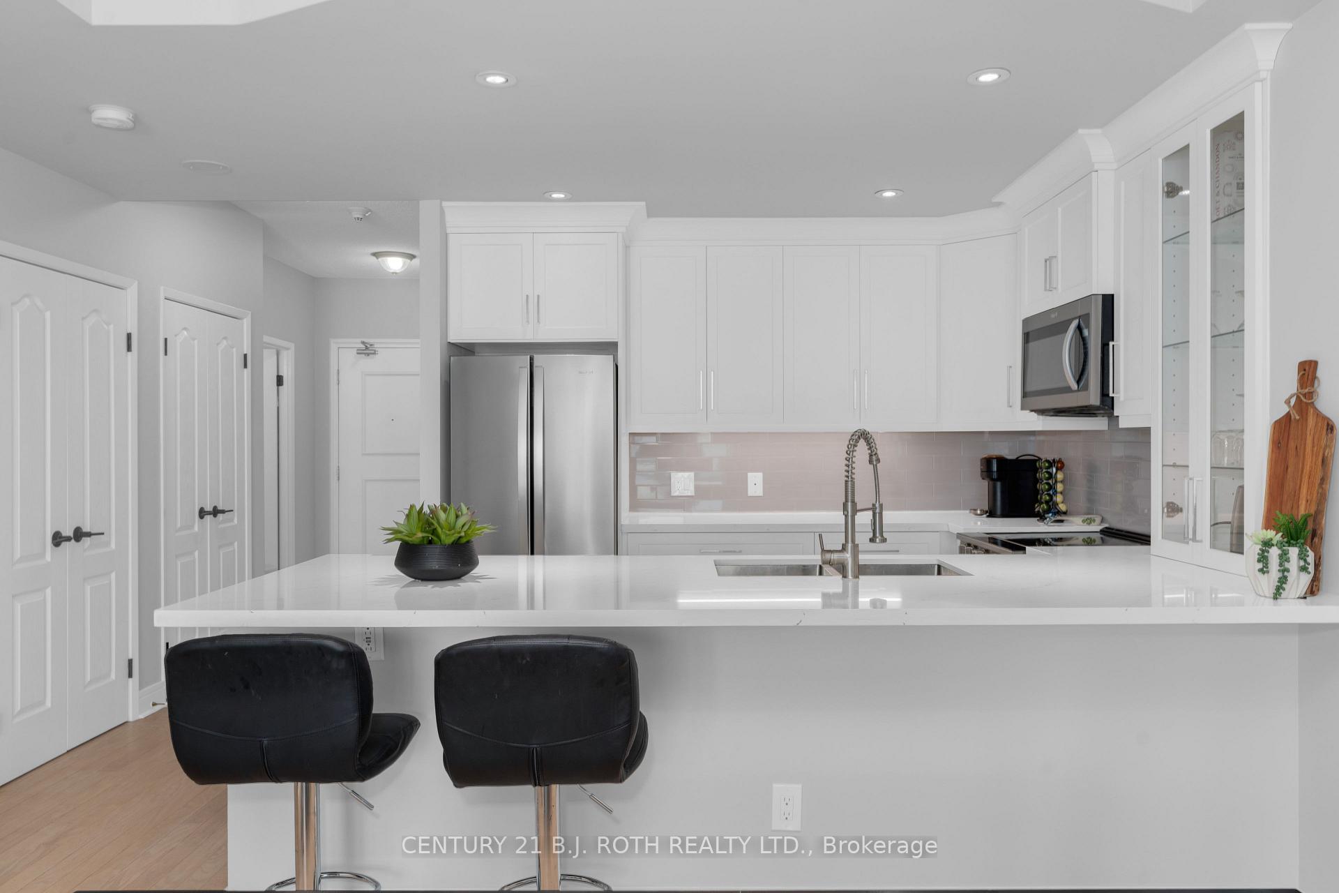 Photo 16 of Unit PH1-4, 2 Toronto Street, Barrie, City Centre — HOMEH