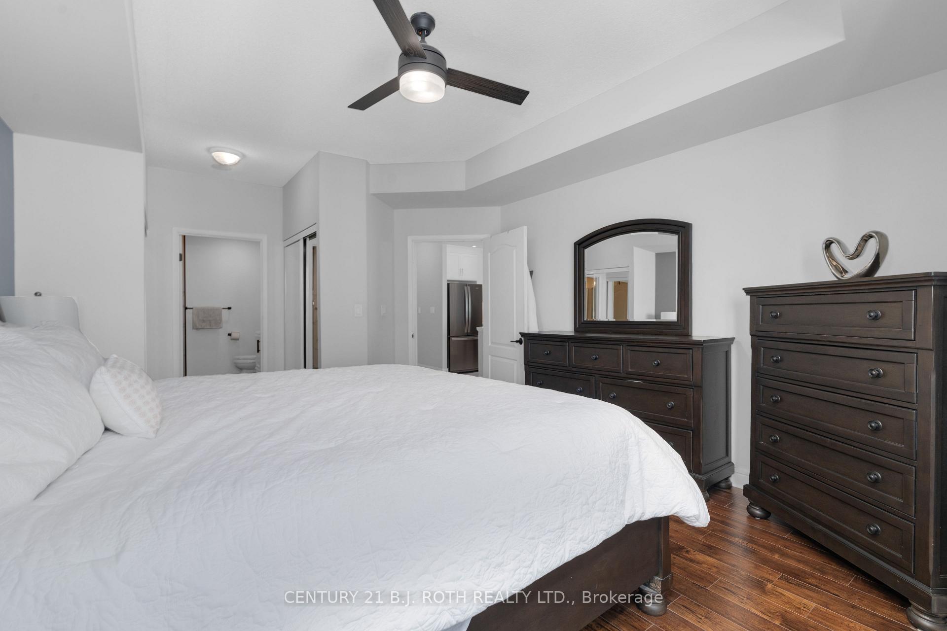 Photo 22 of Unit PH1-4, 2 Toronto Street, Barrie, City Centre — HOMEH