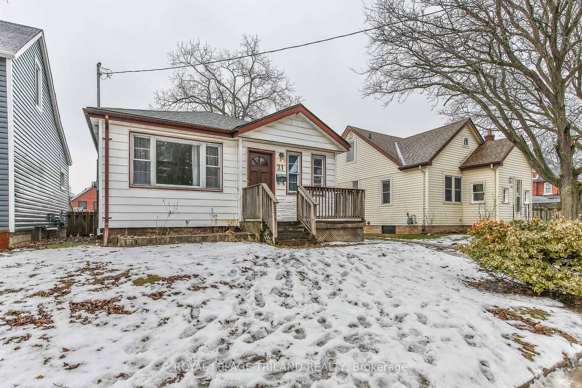 Photo 3 of 21 Trafalgar Street, St. Thomas — HOMEH