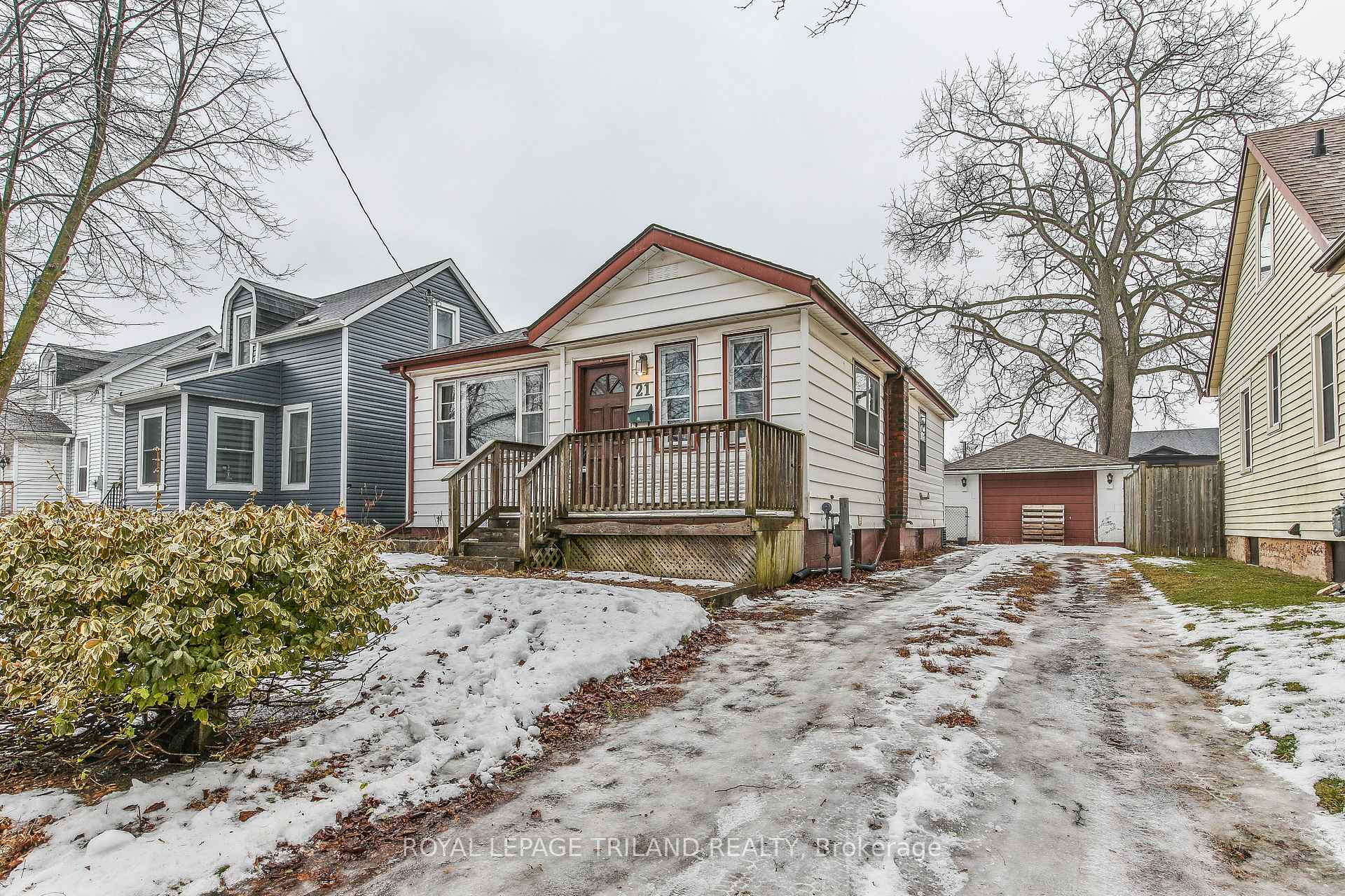 Photo 4 of 21 Trafalgar Street, St. Thomas — HOMEH