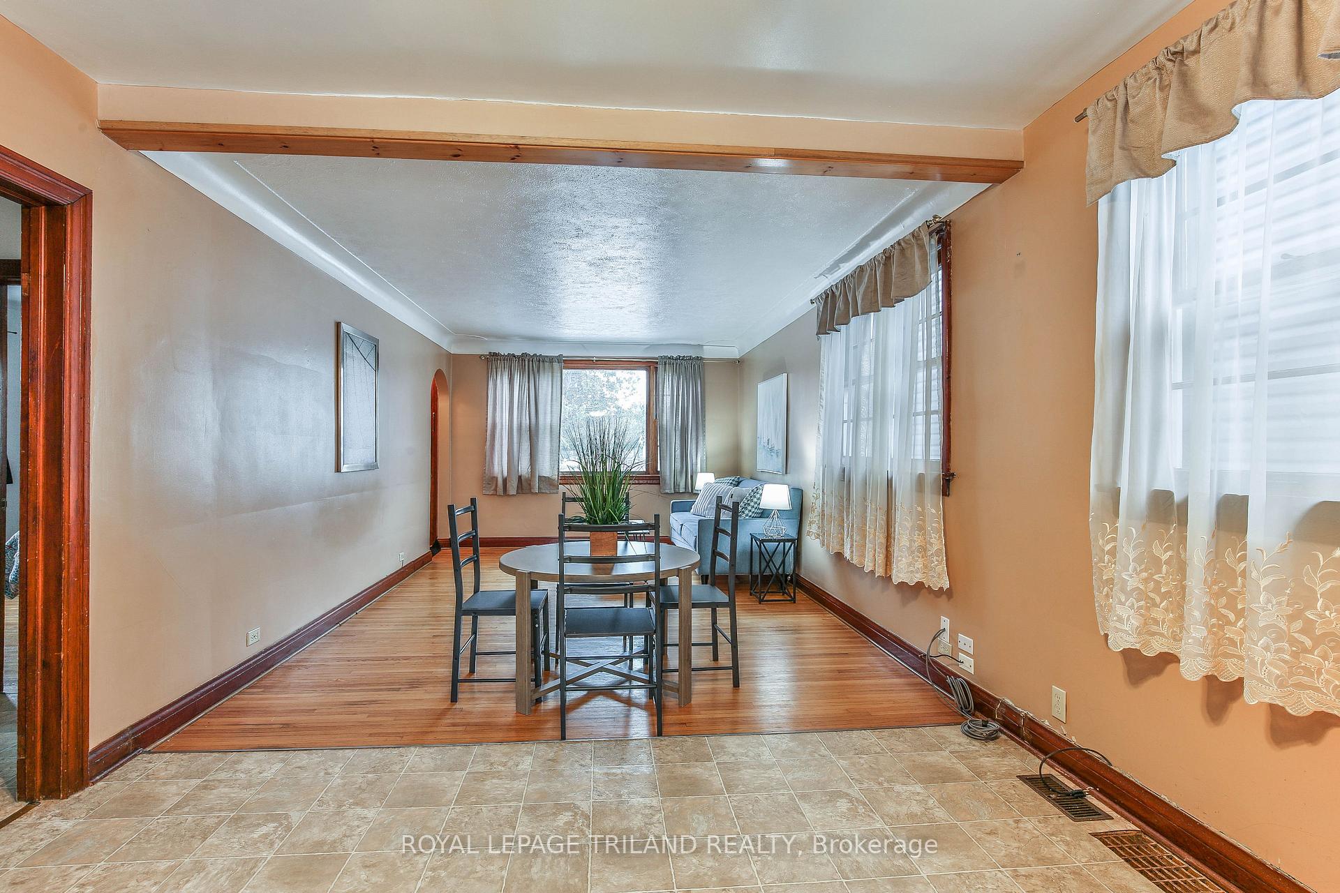 Photo 33 of 21 Trafalgar Street, St. Thomas — HOMEH