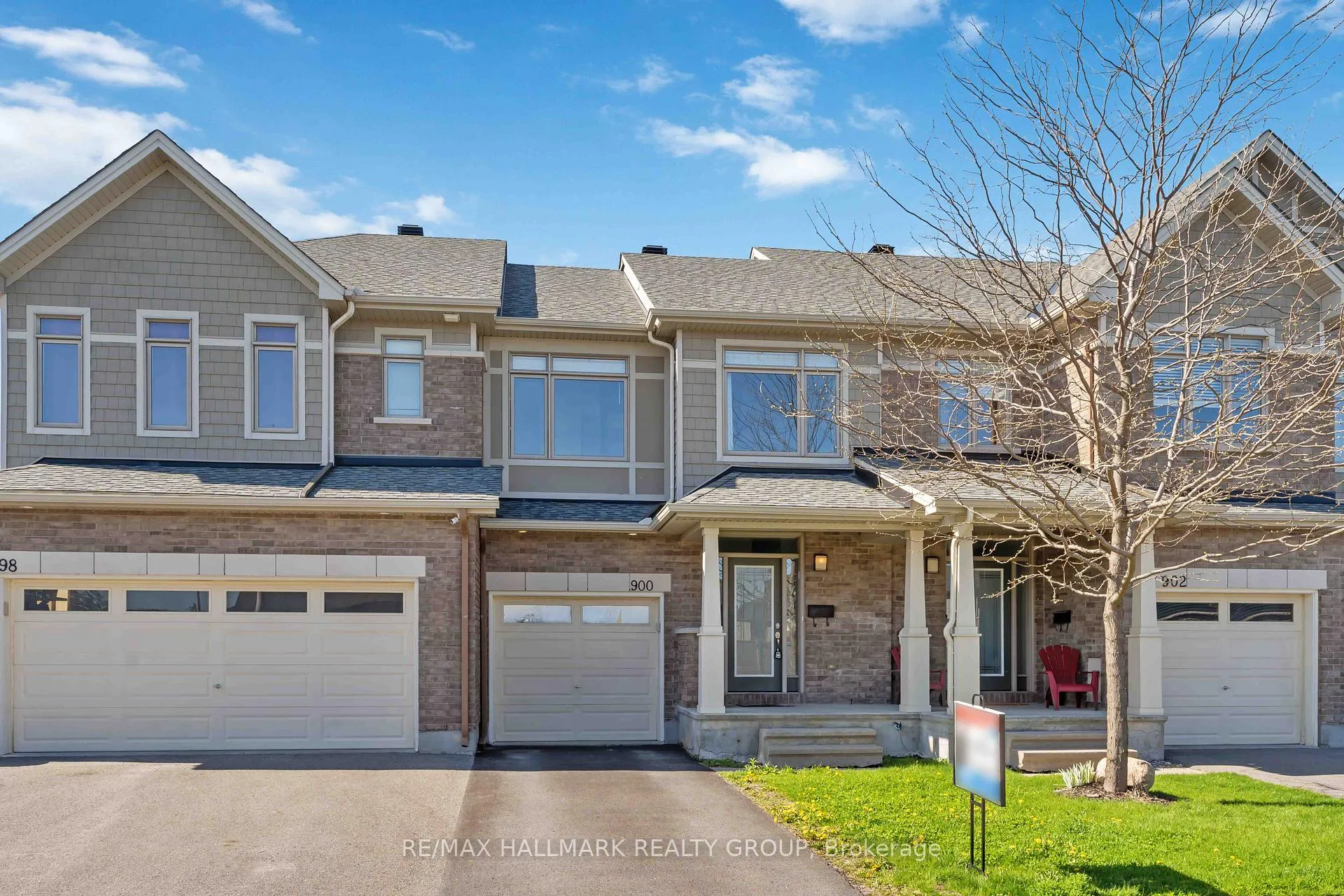 Photo 1 of 900 Littlerock Street, Ottawa, Leitrim — HOMEH